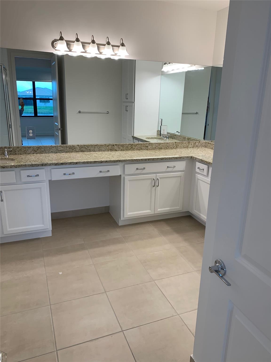 Riverland Prcl B - Six - Residential Lease