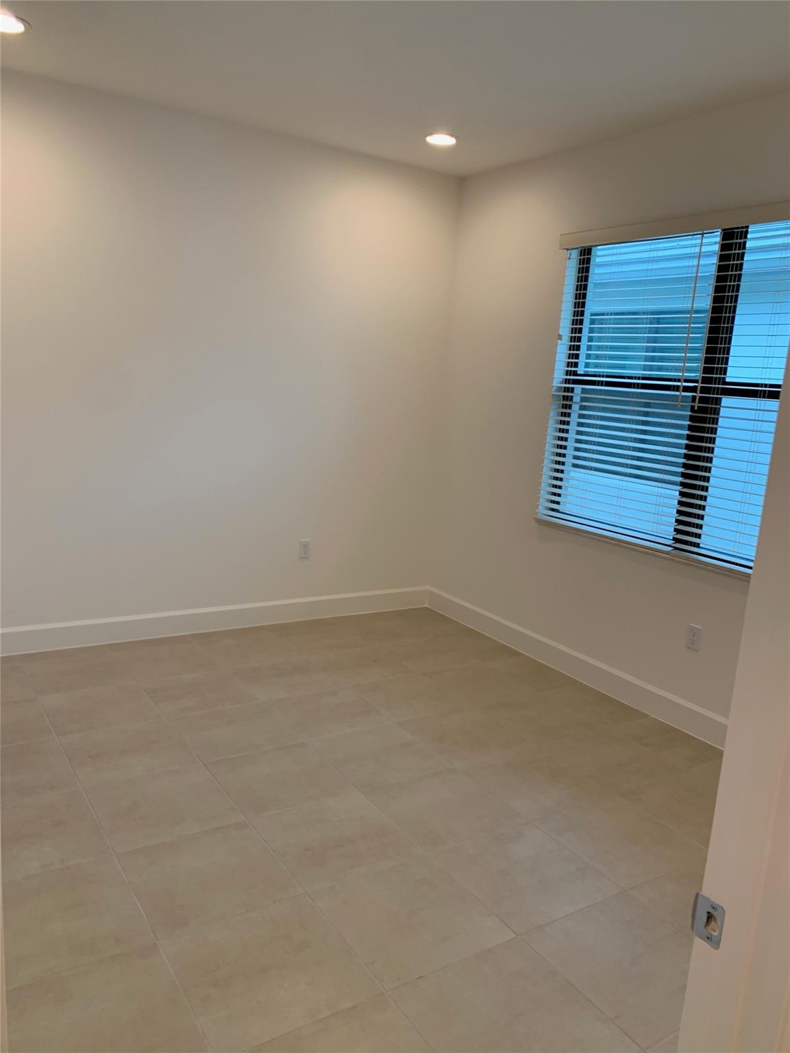 Riverland Prcl B - Six - Residential Lease