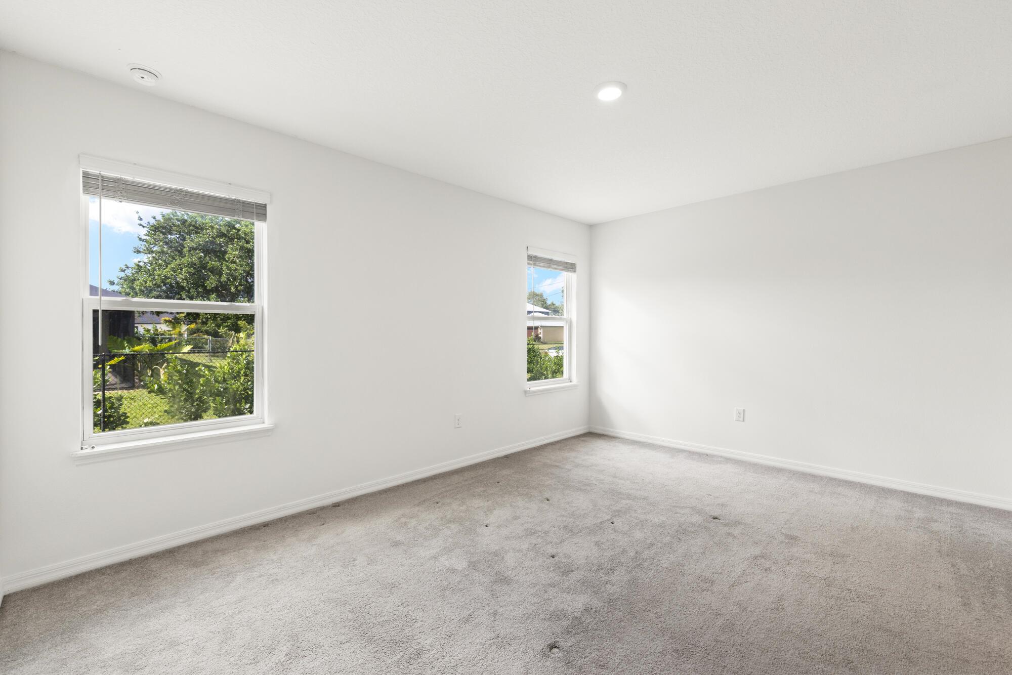 PORT ST LUCIE SECTION 33 - Residential