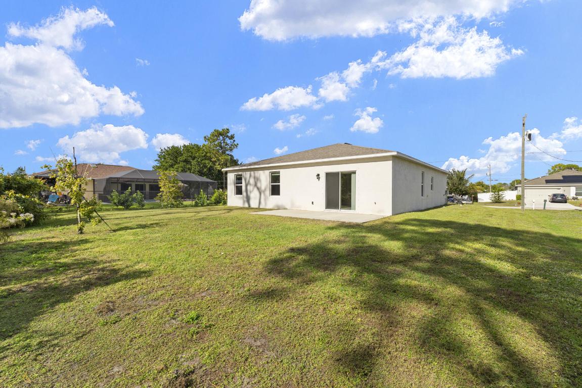 PORT ST LUCIE SECTION 33 - Residential