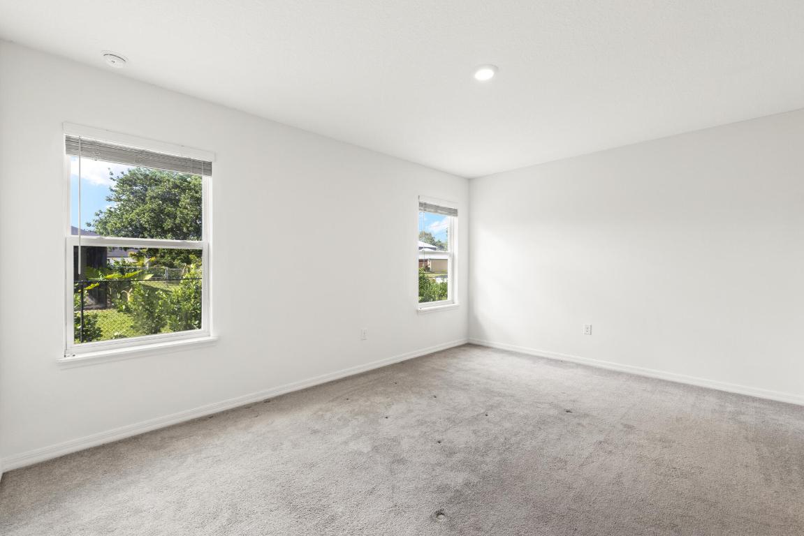 PORT ST LUCIE SECTION 33 - Residential