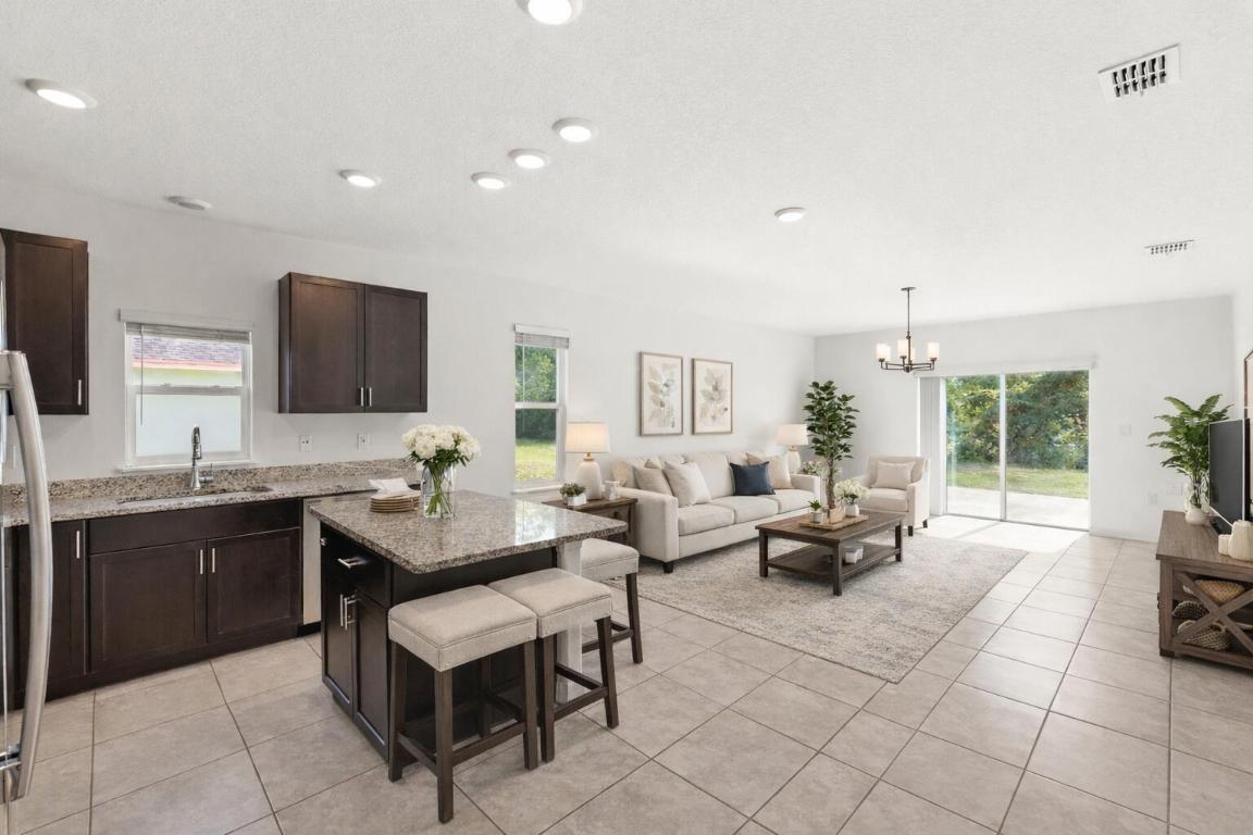 PORT ST LUCIE SECTION 33 - Residential