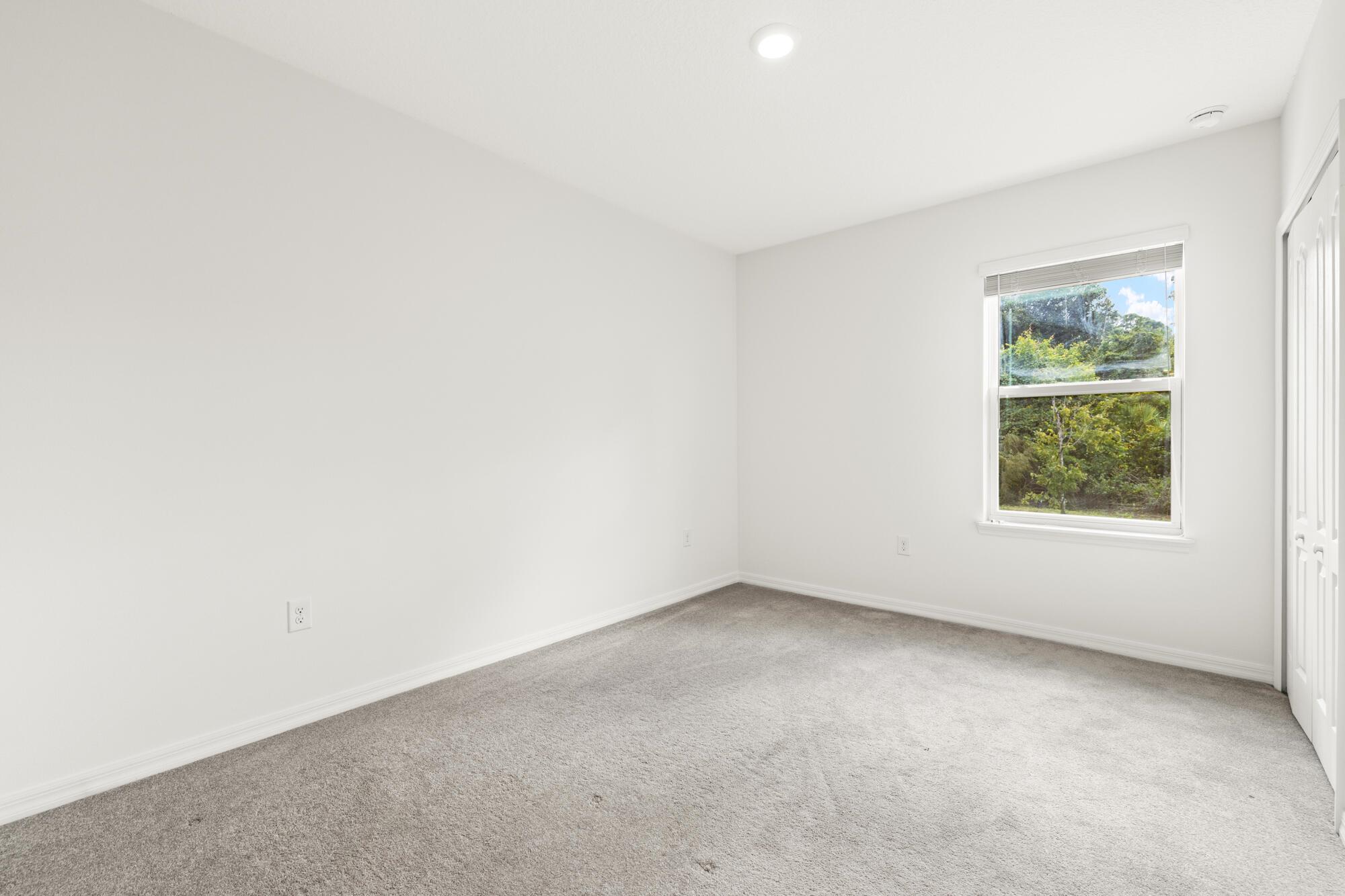 PORT ST LUCIE SECTION 33 - Residential