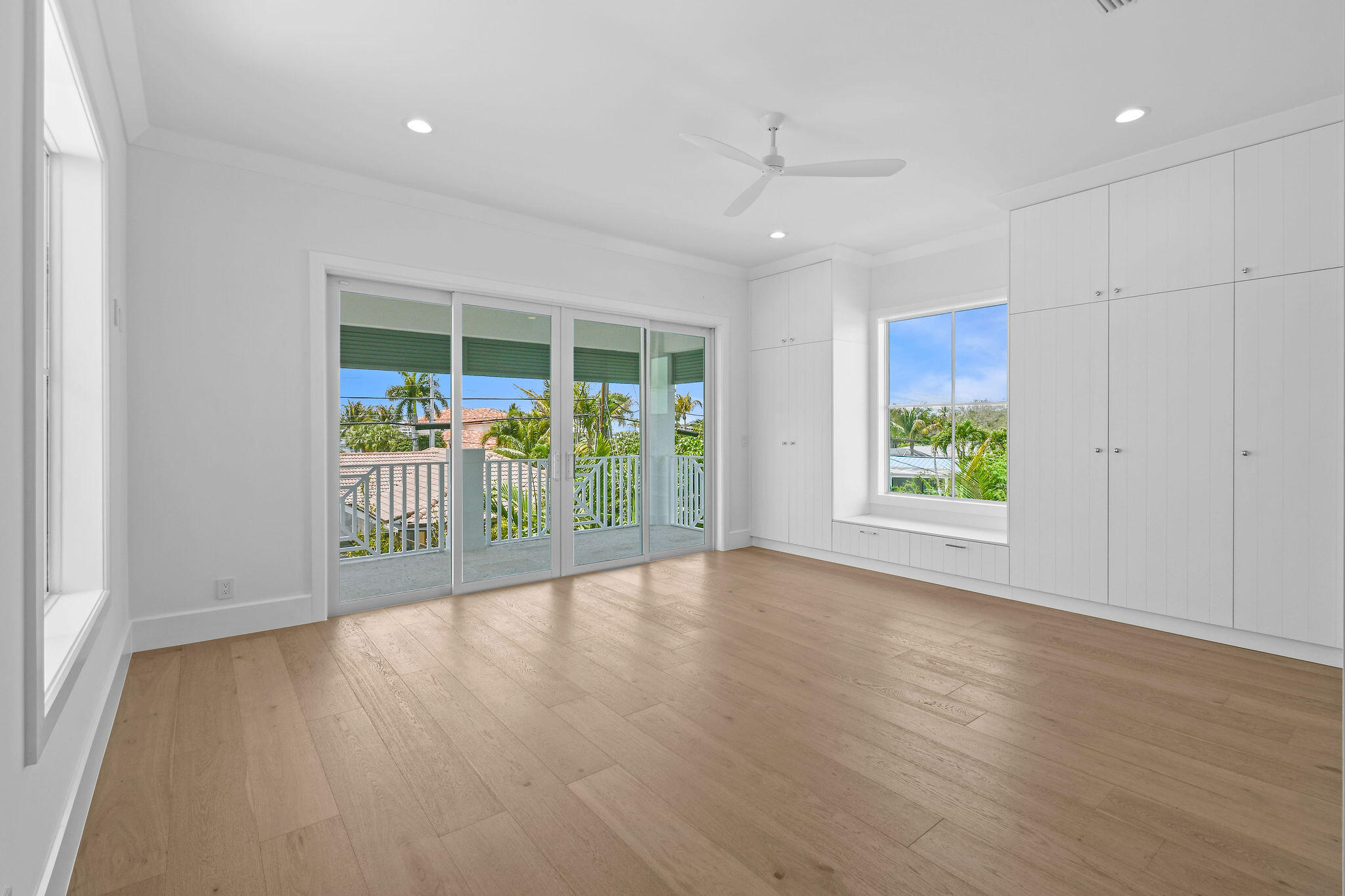 Tequesta Country Club - Residential