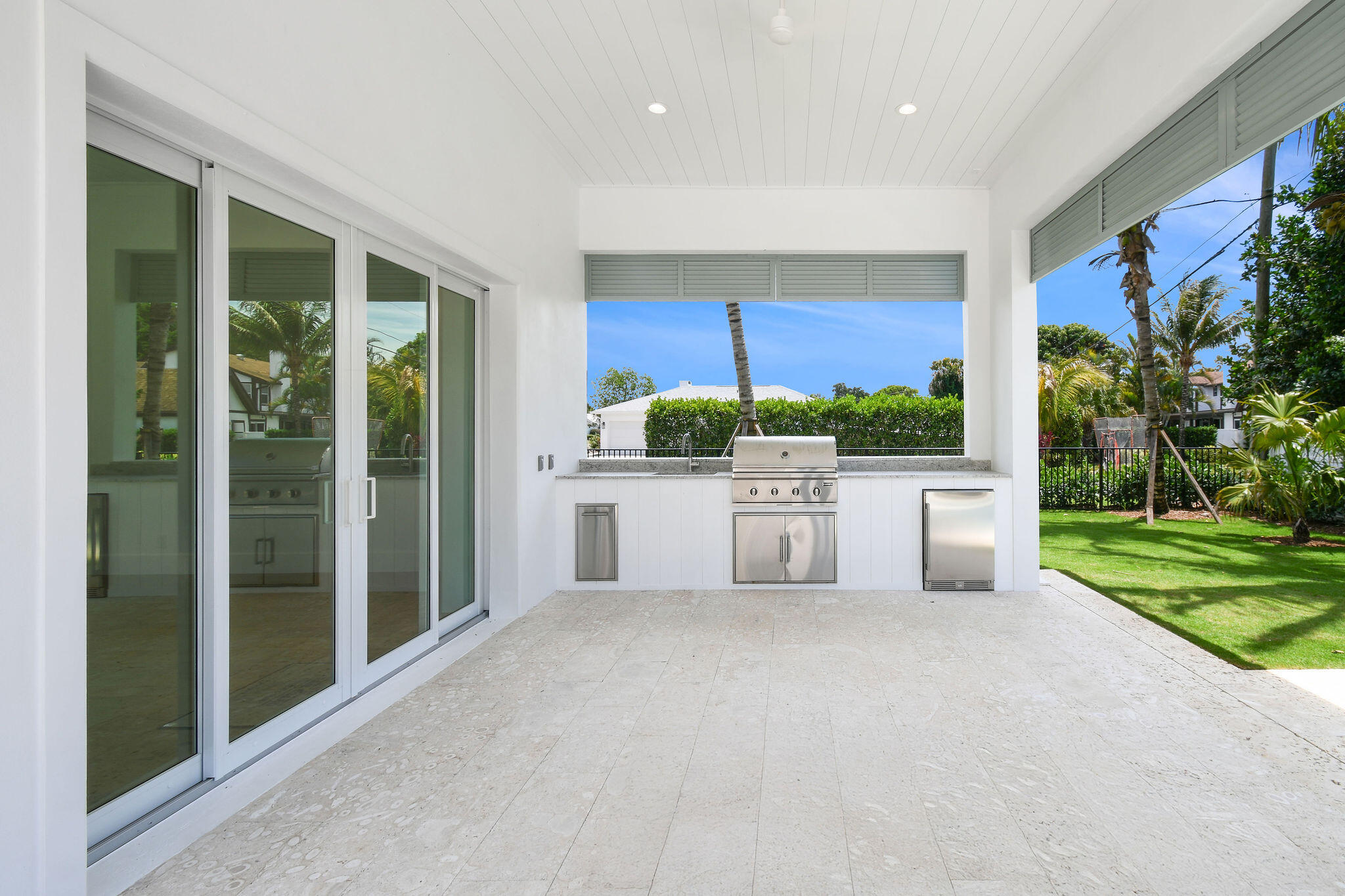 Tequesta Country Club - Residential