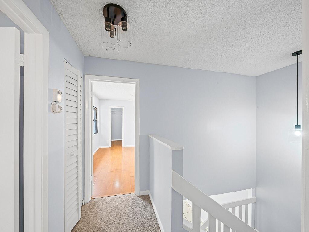 RAINBERRY BAY - Residential