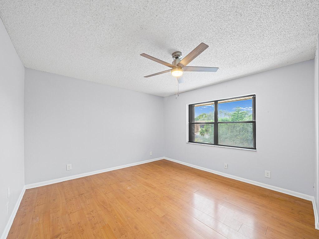 RAINBERRY BAY - Residential