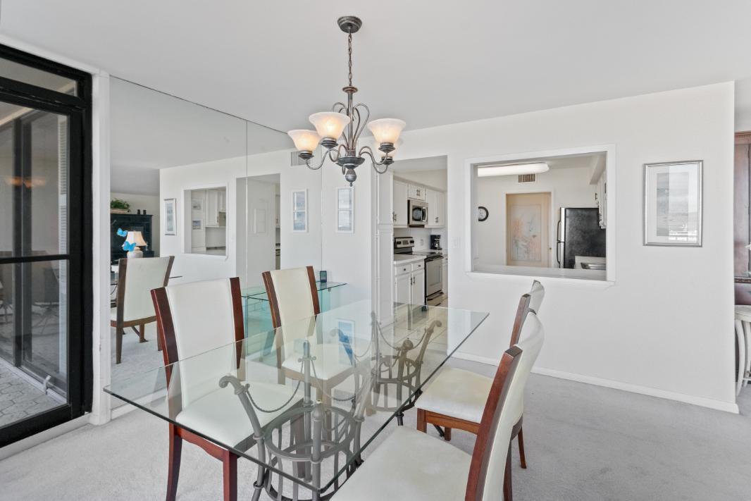 120 Lakeshore Drive 735