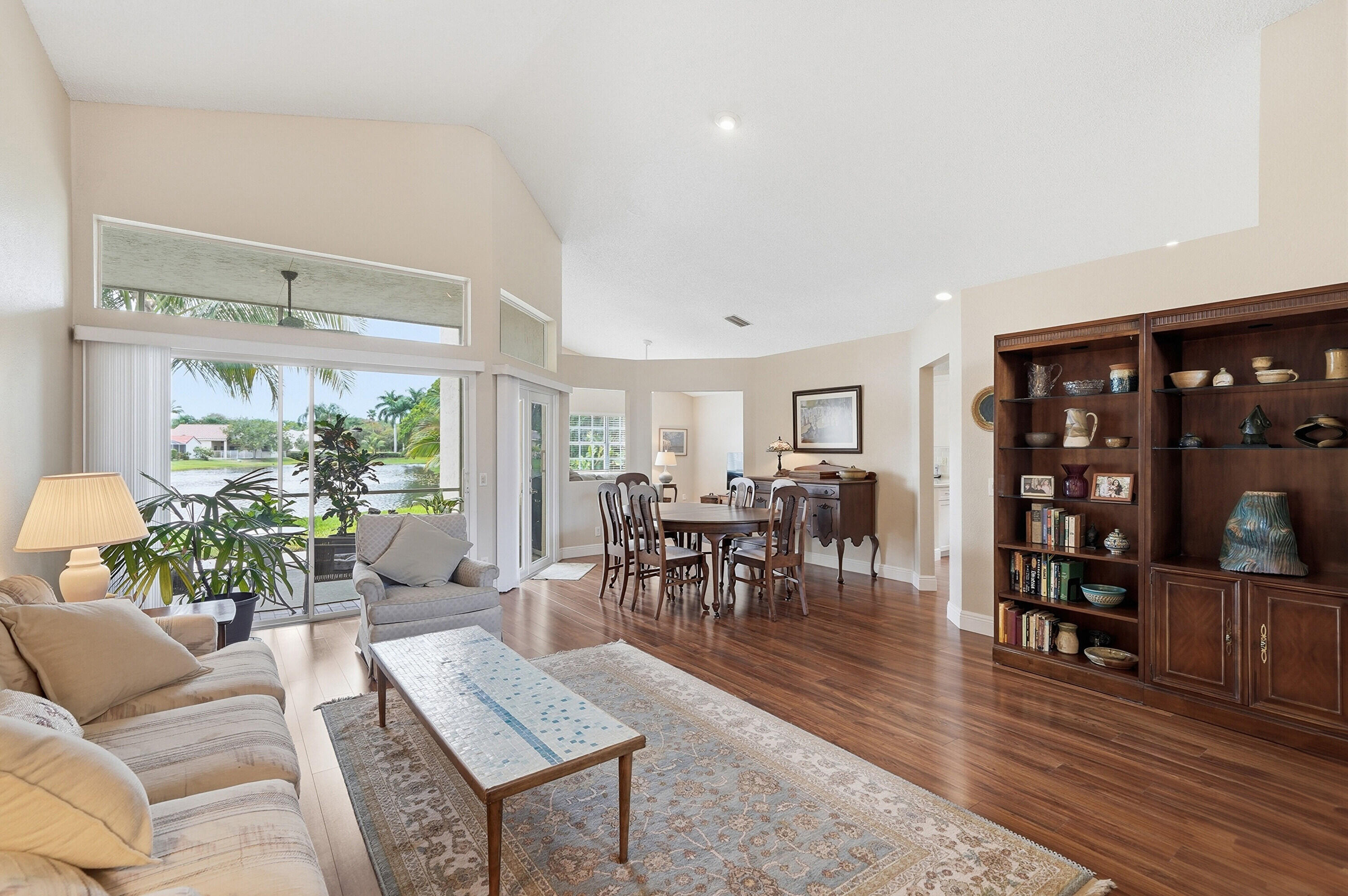 Cameron Lake - Residential