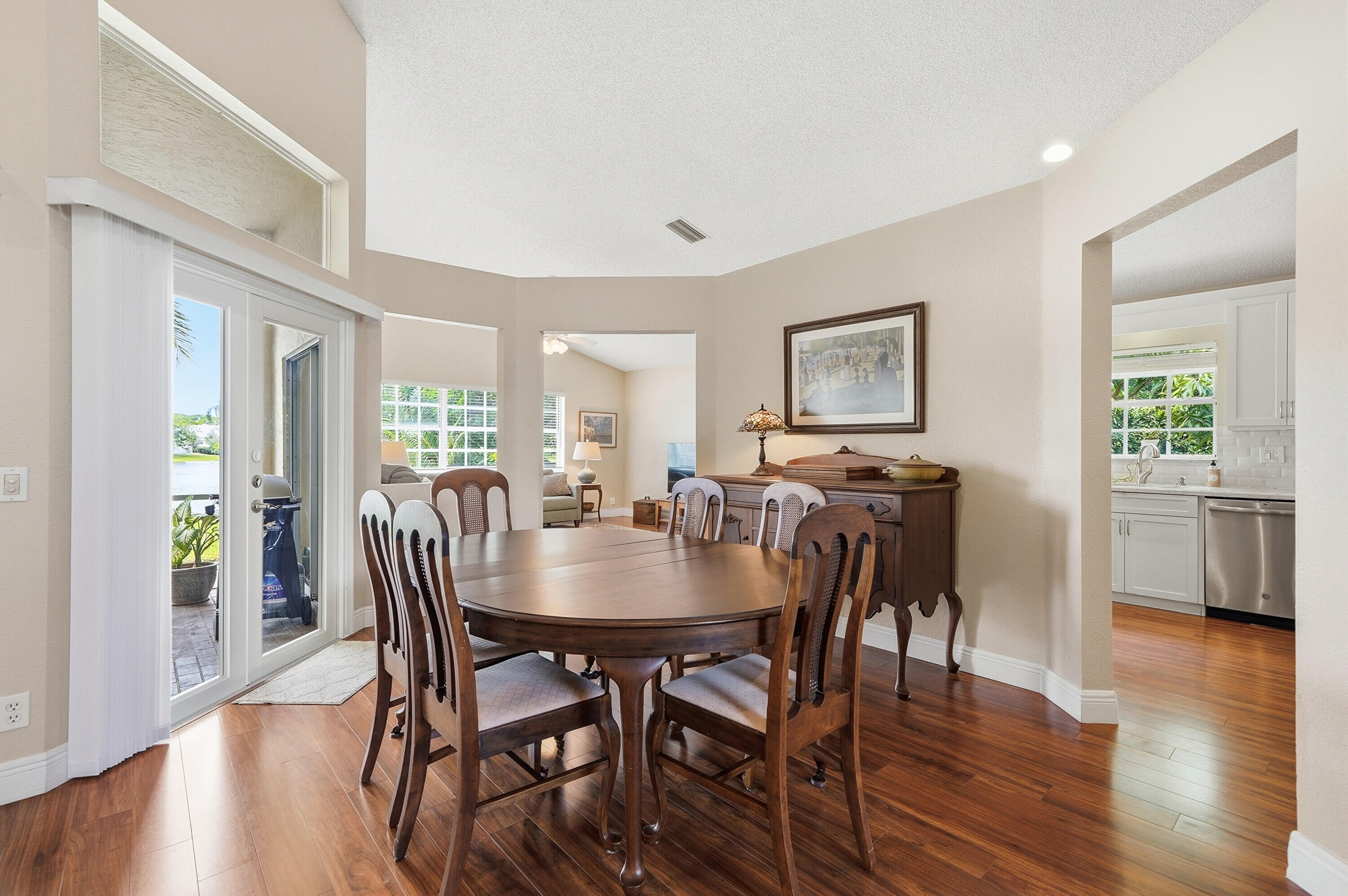 Cameron Lake - Residential