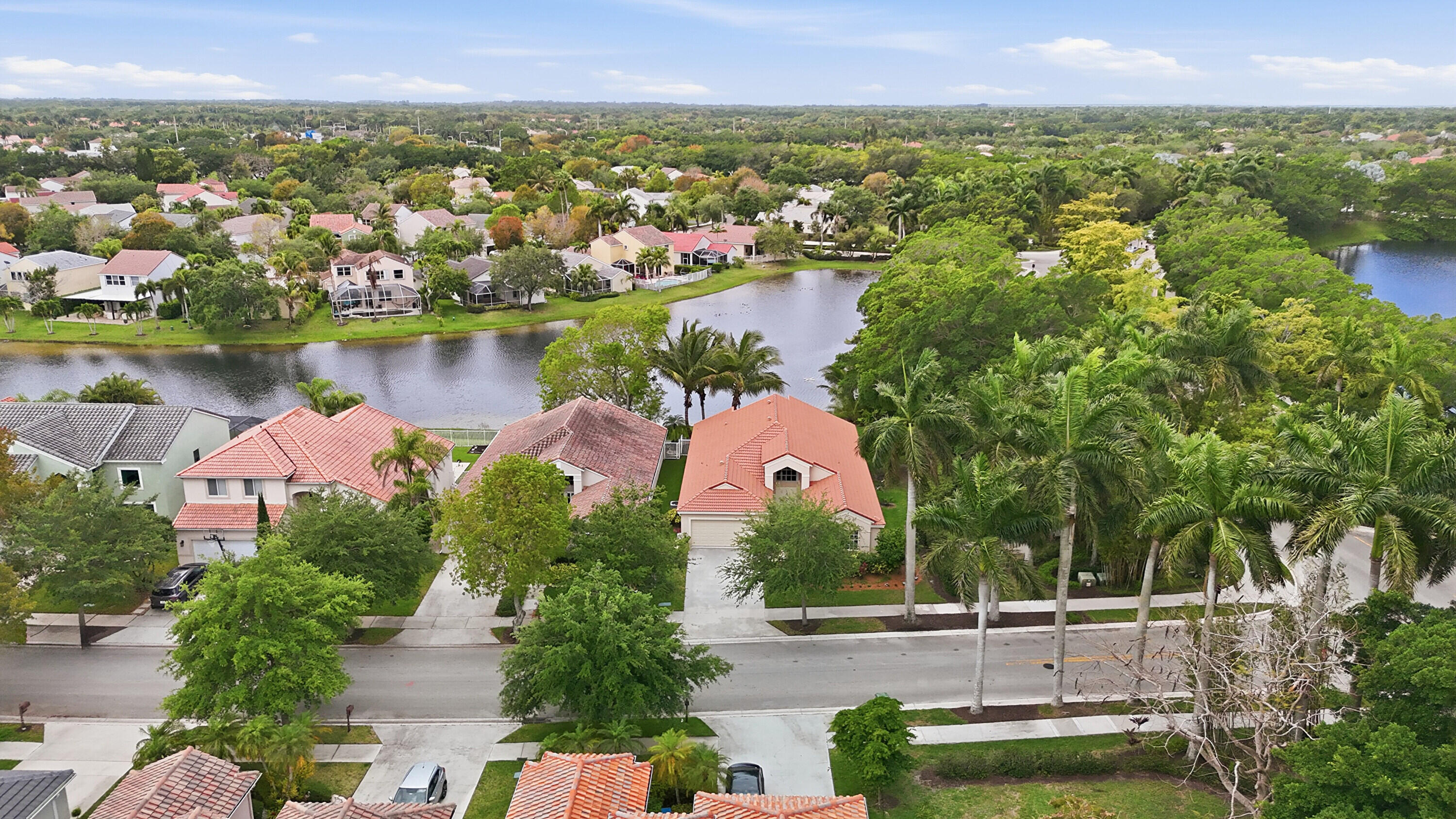 Cameron Lake - Residential