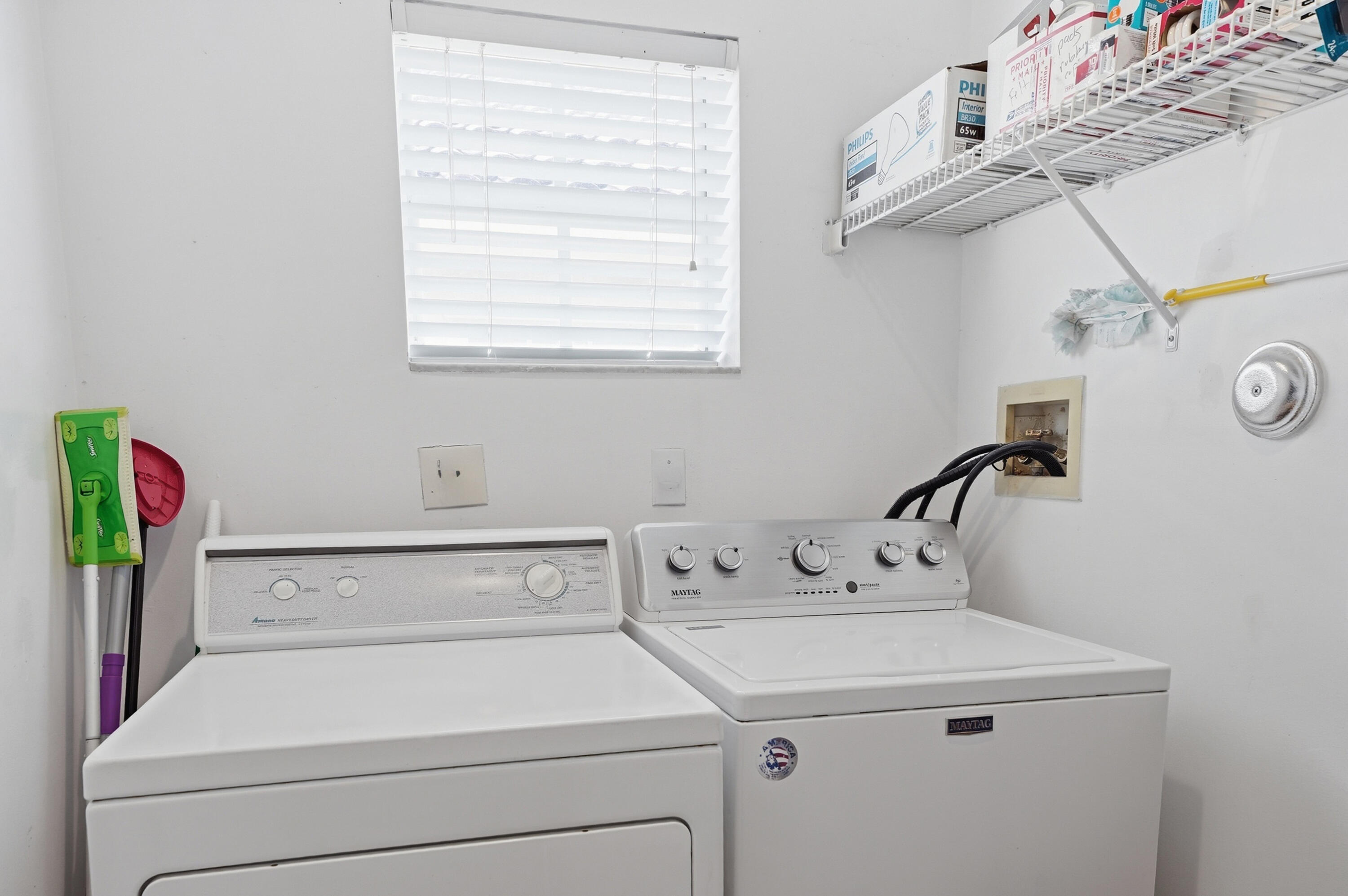 Cameron Lake - Residential