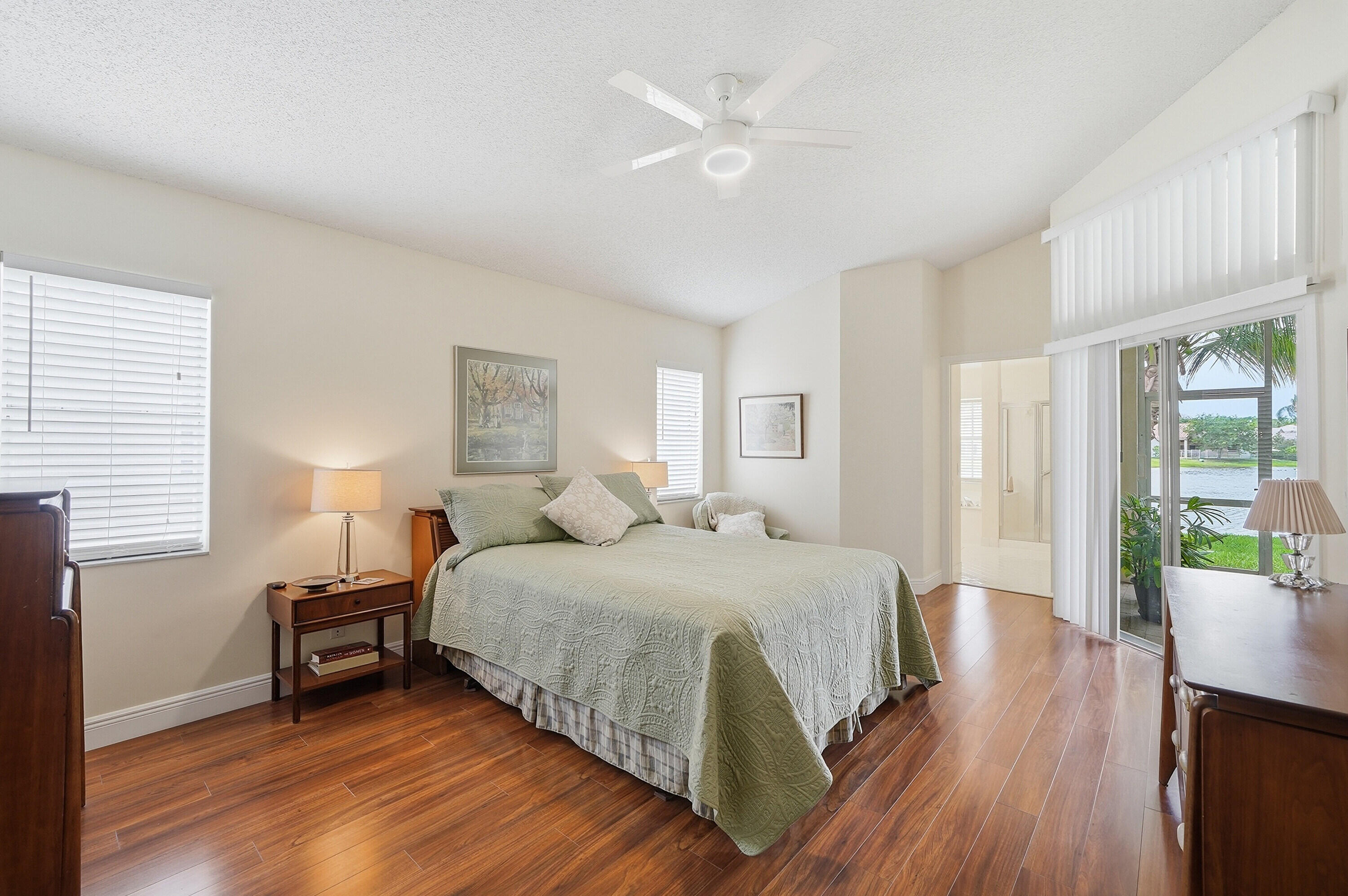 Cameron Lake - Residential