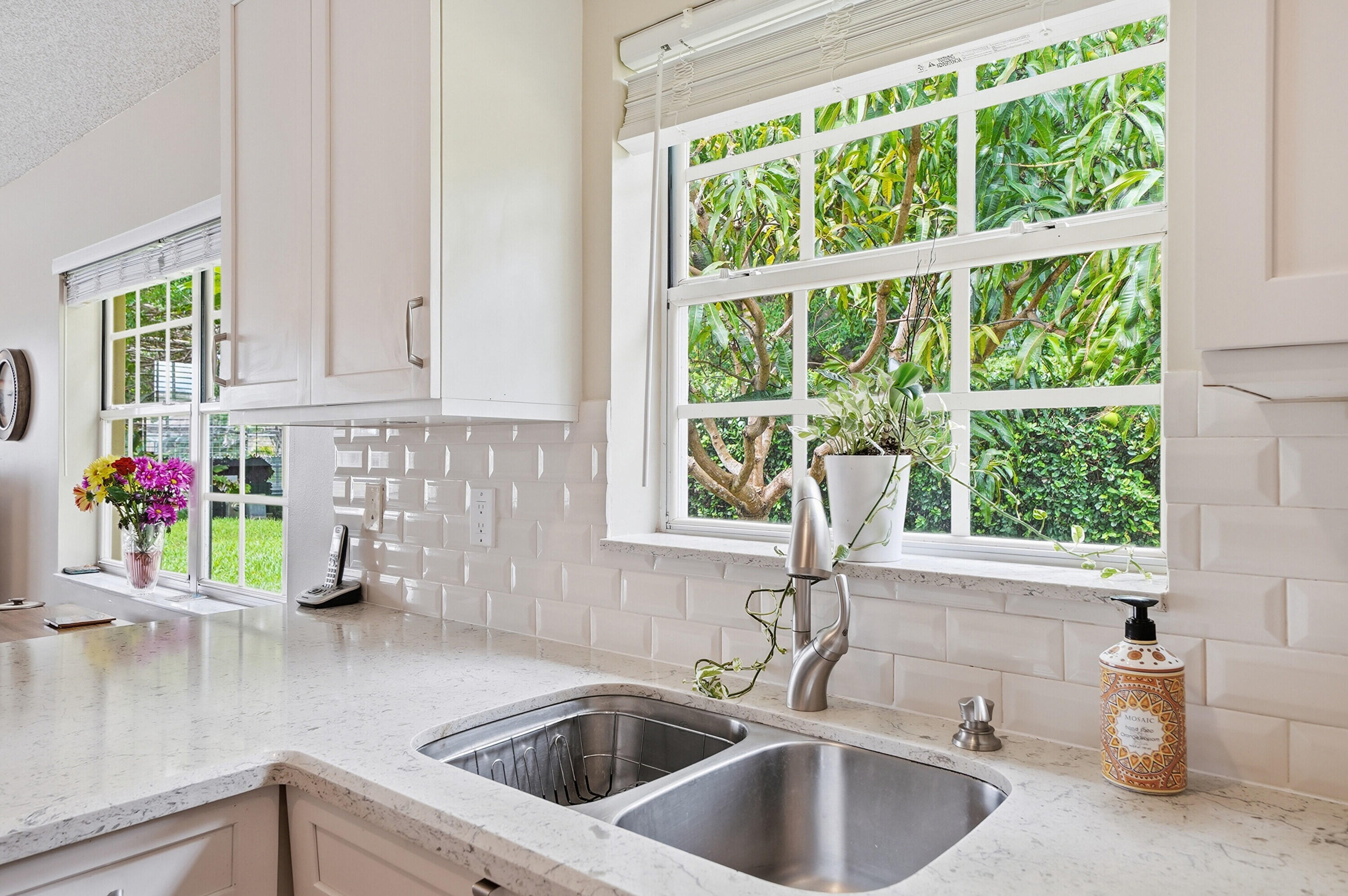 Cameron Lake - Residential