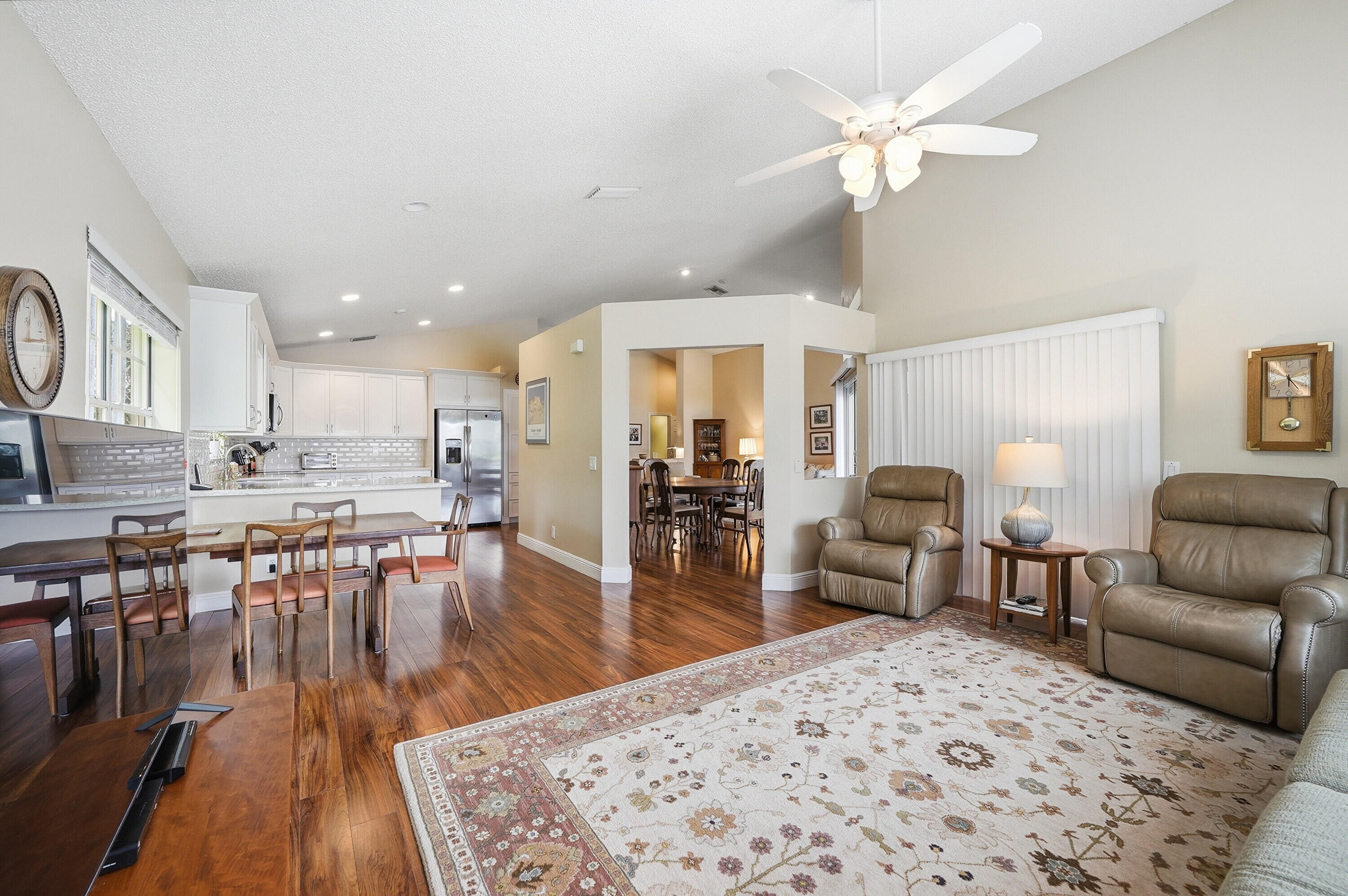 Cameron Lake - Residential