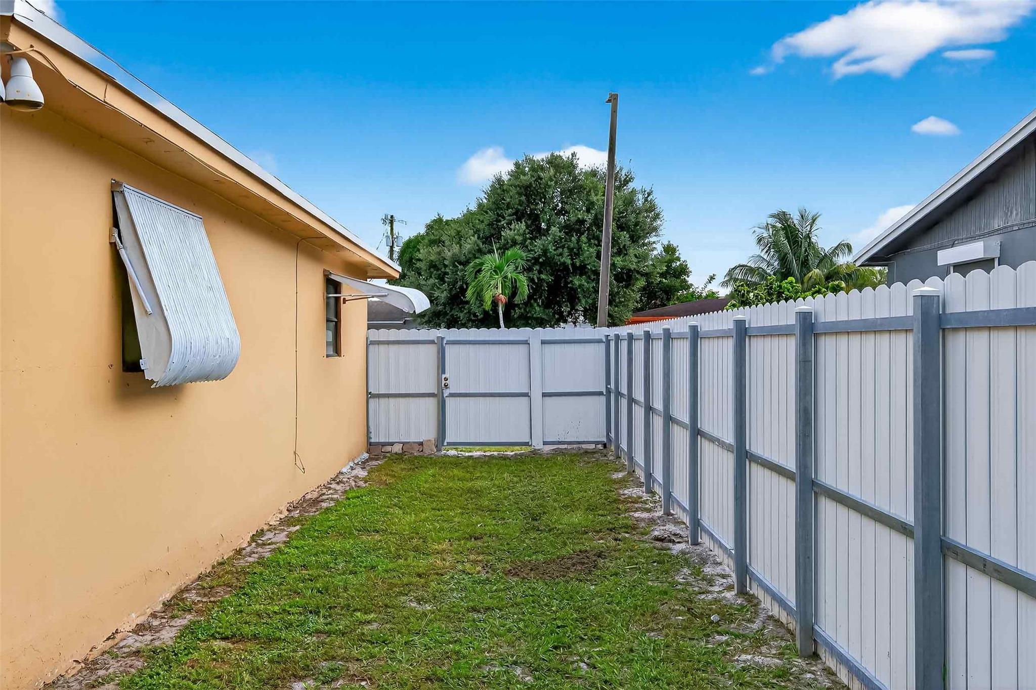 Lynn Park Rep 62-22 B - Residential Lease