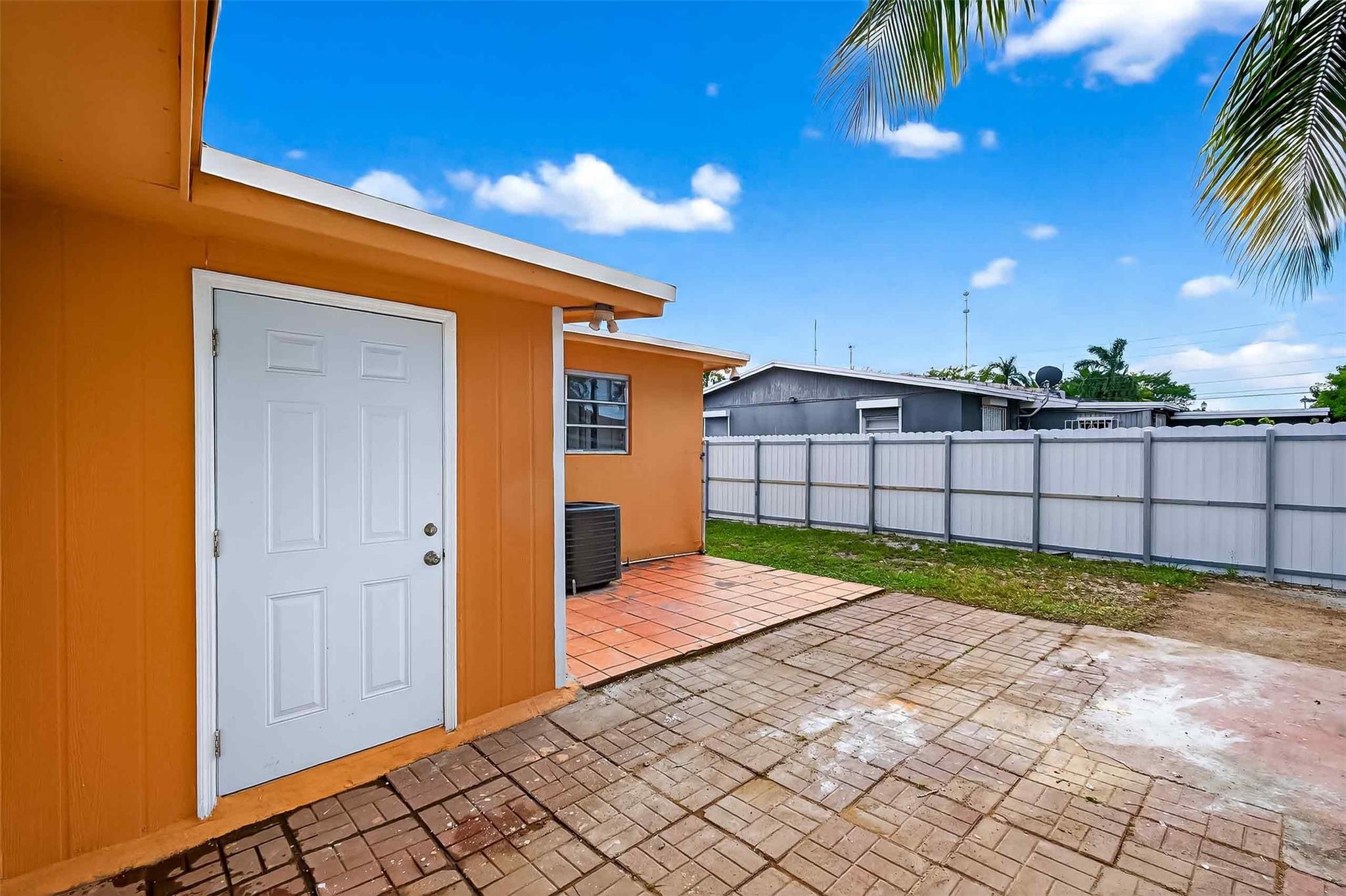 Lynn Park Rep 62-22 B - Residential Lease