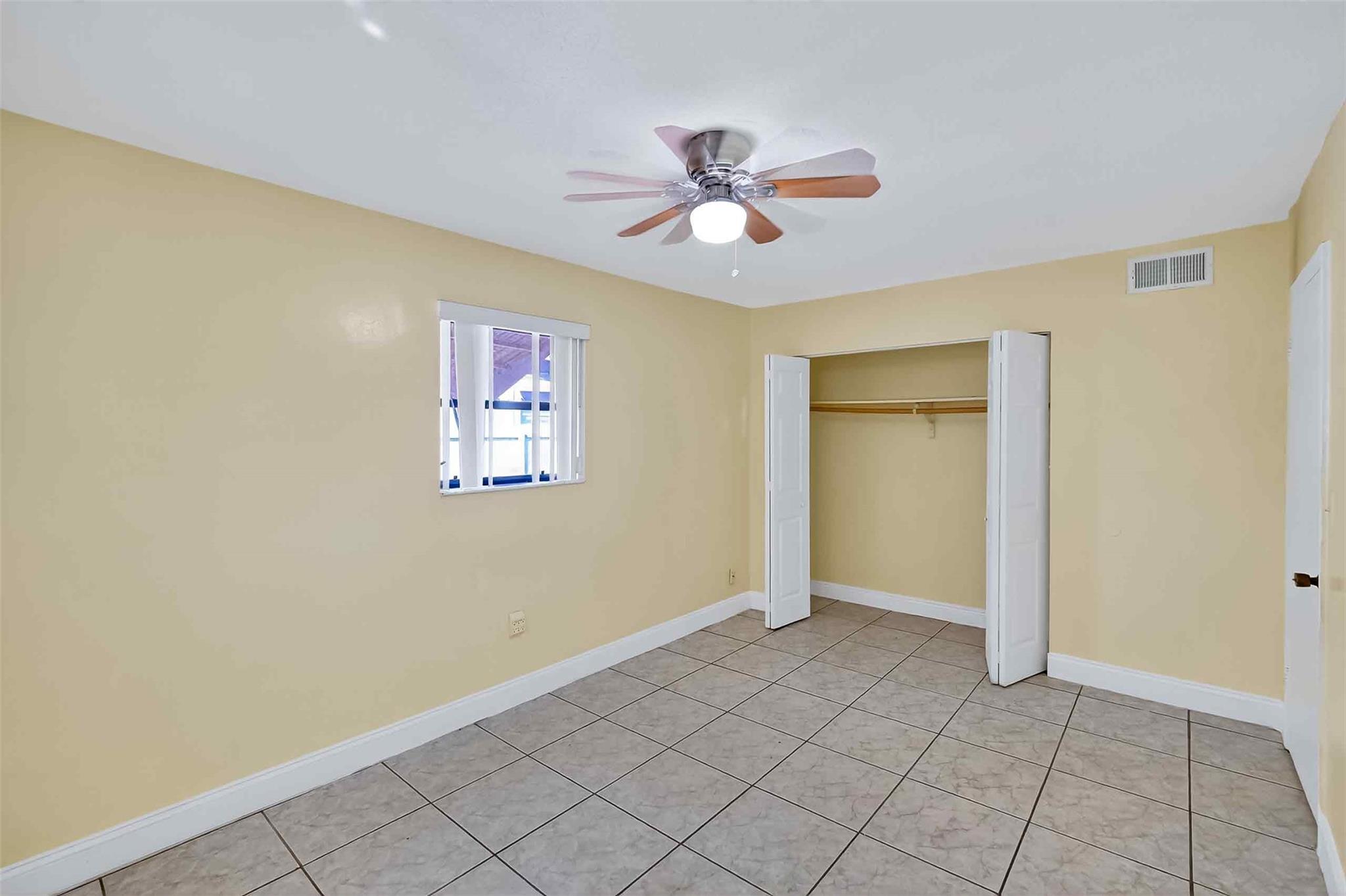 Lynn Park Rep 62-22 B - Residential Lease