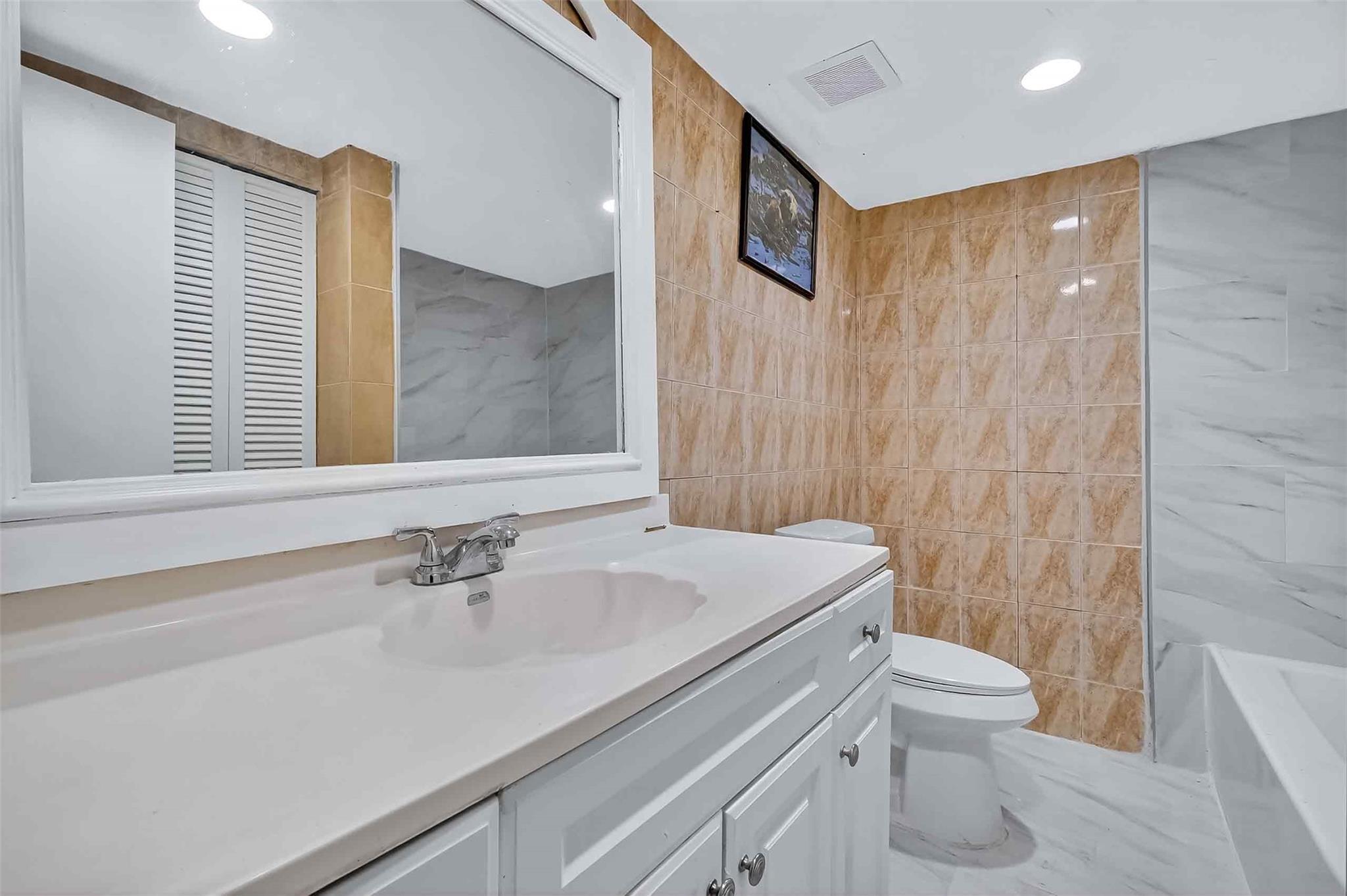 Lynn Park Rep 62-22 B - Residential Lease