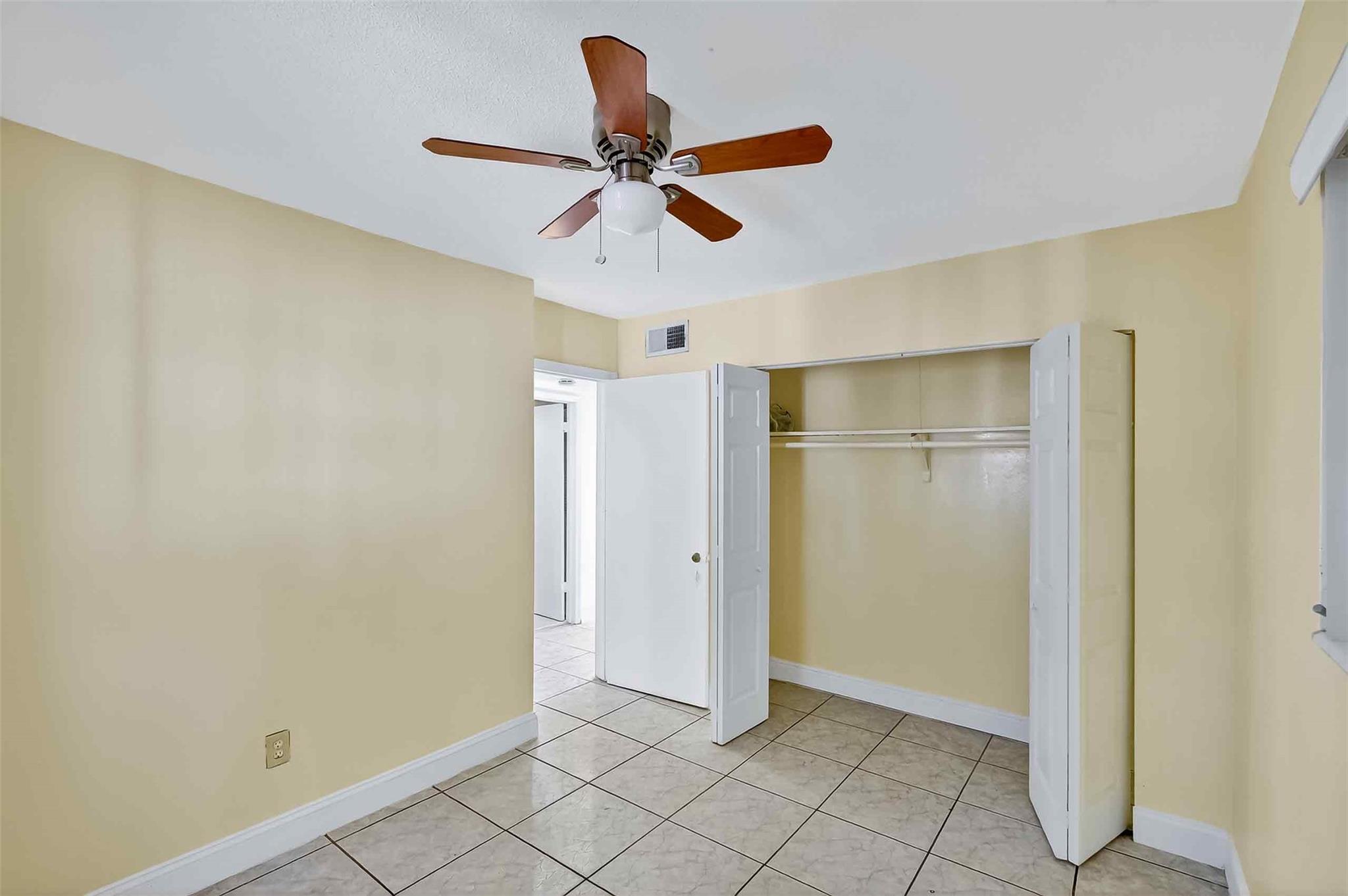 Lynn Park Rep 62-22 B - Residential Lease