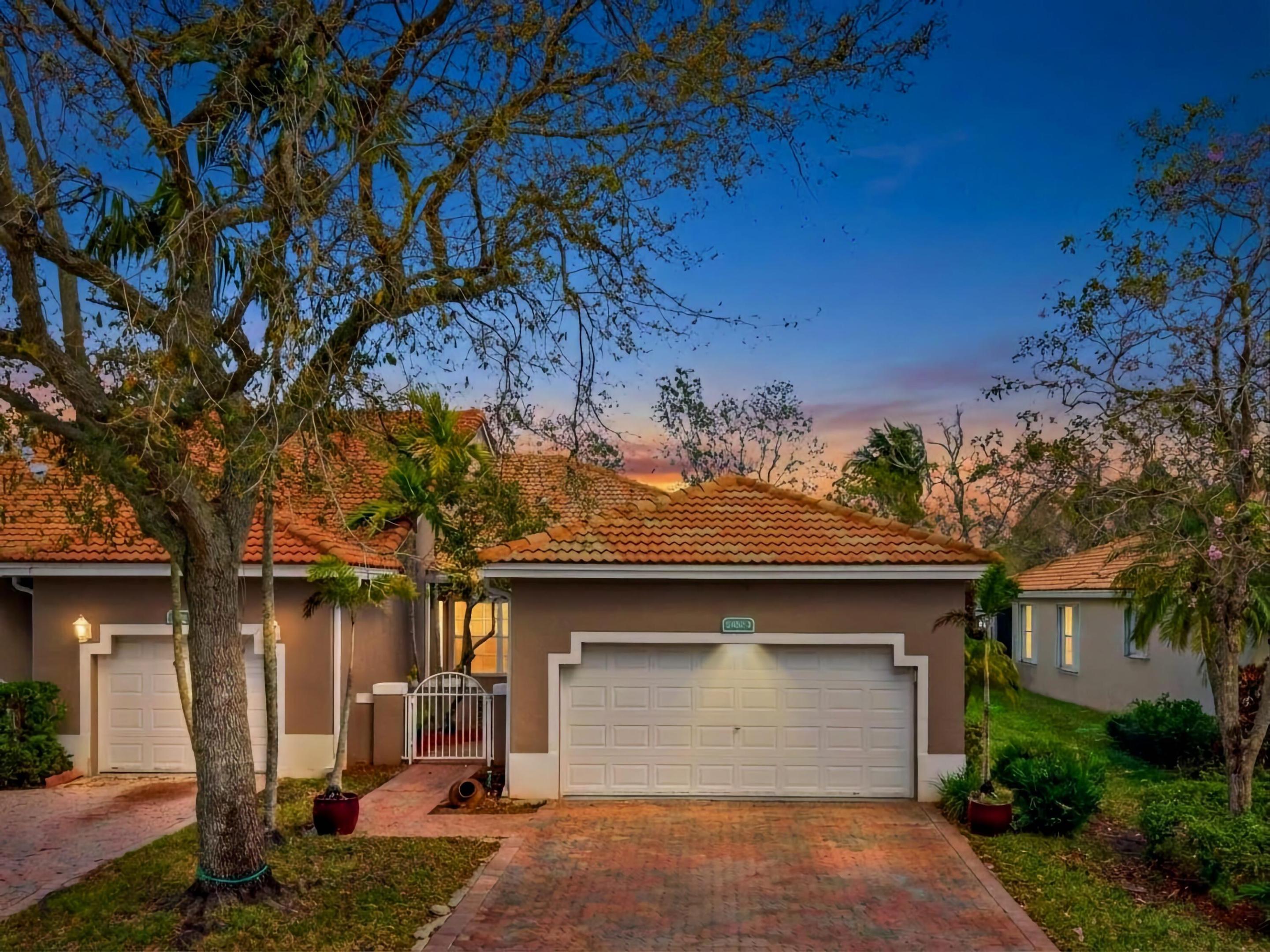 regency lakes at sunrise - Residential