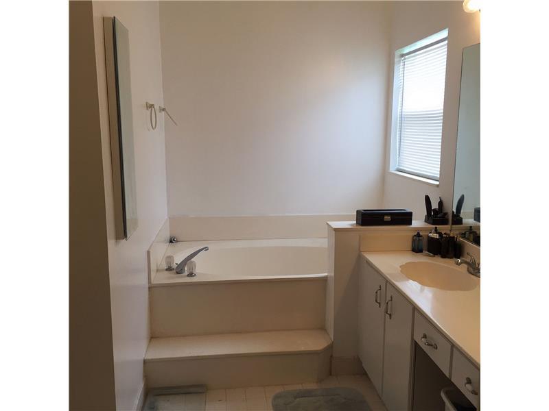 CHAPEL TRAIL REPLAT SECTI - Residential