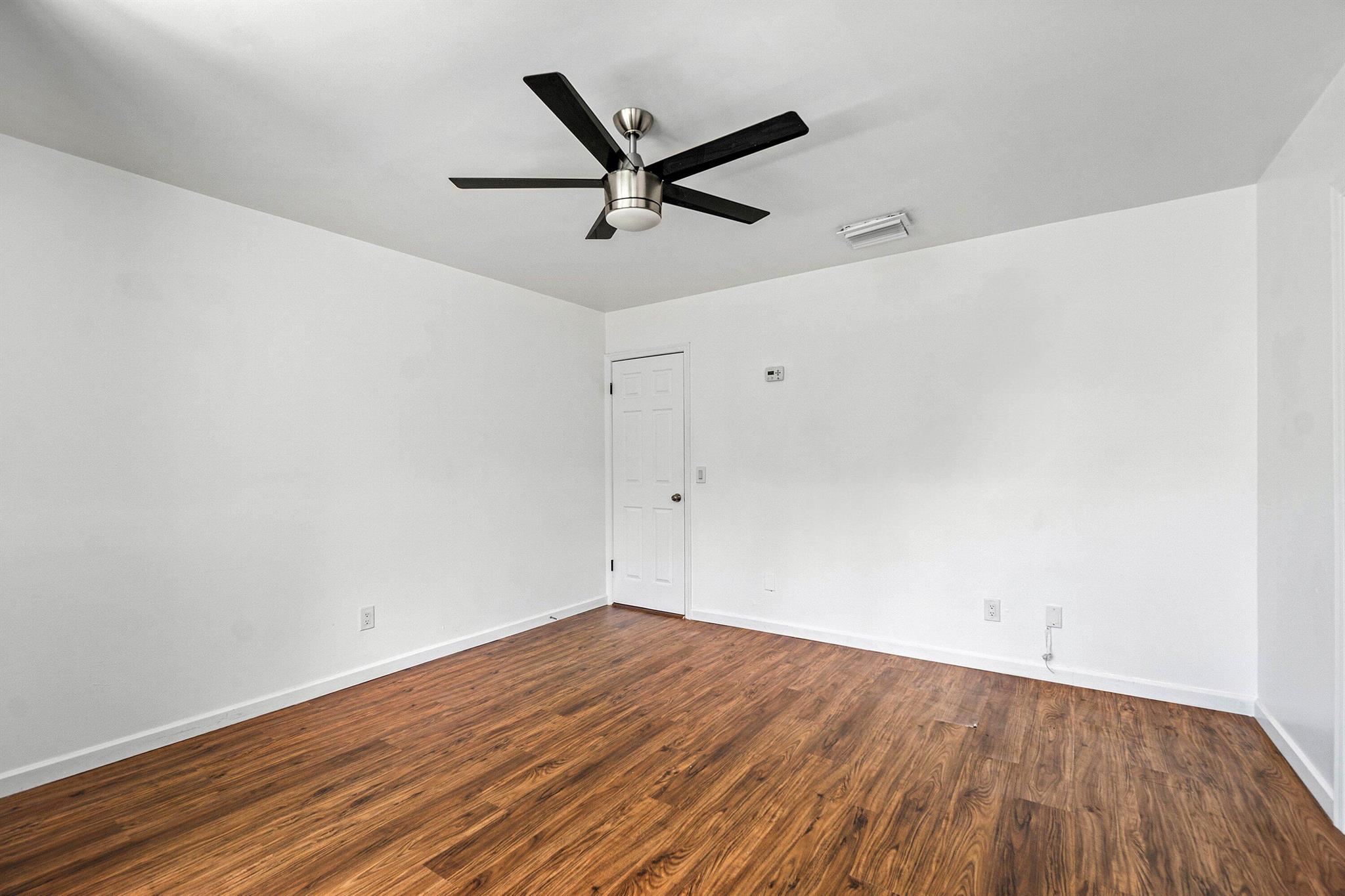 PARK PLACE TOWNHOMES - Residential