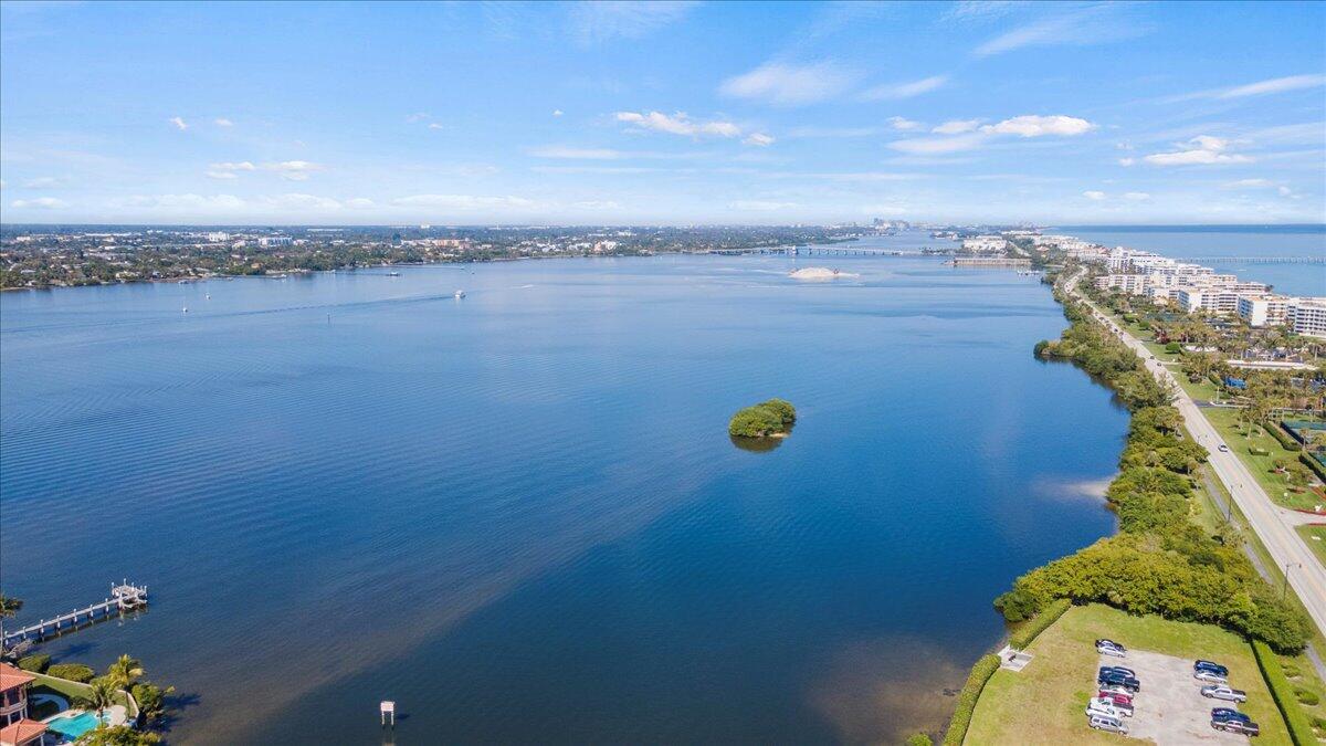 The Patrician of Palm Beach - Residential