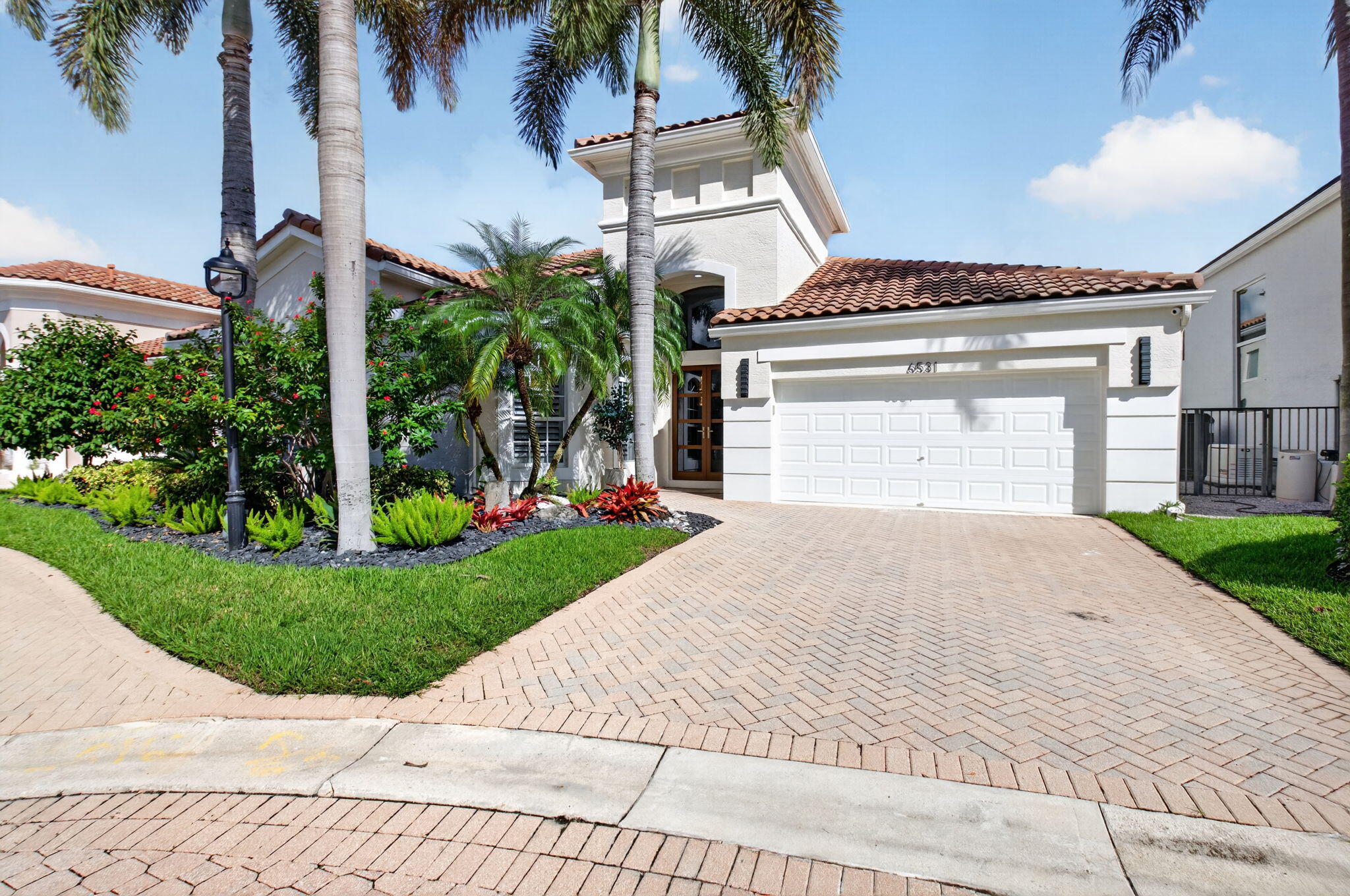 6531 Somerset Circle