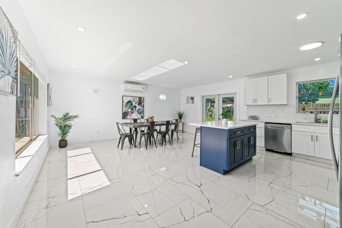 1215 NE 200th Street