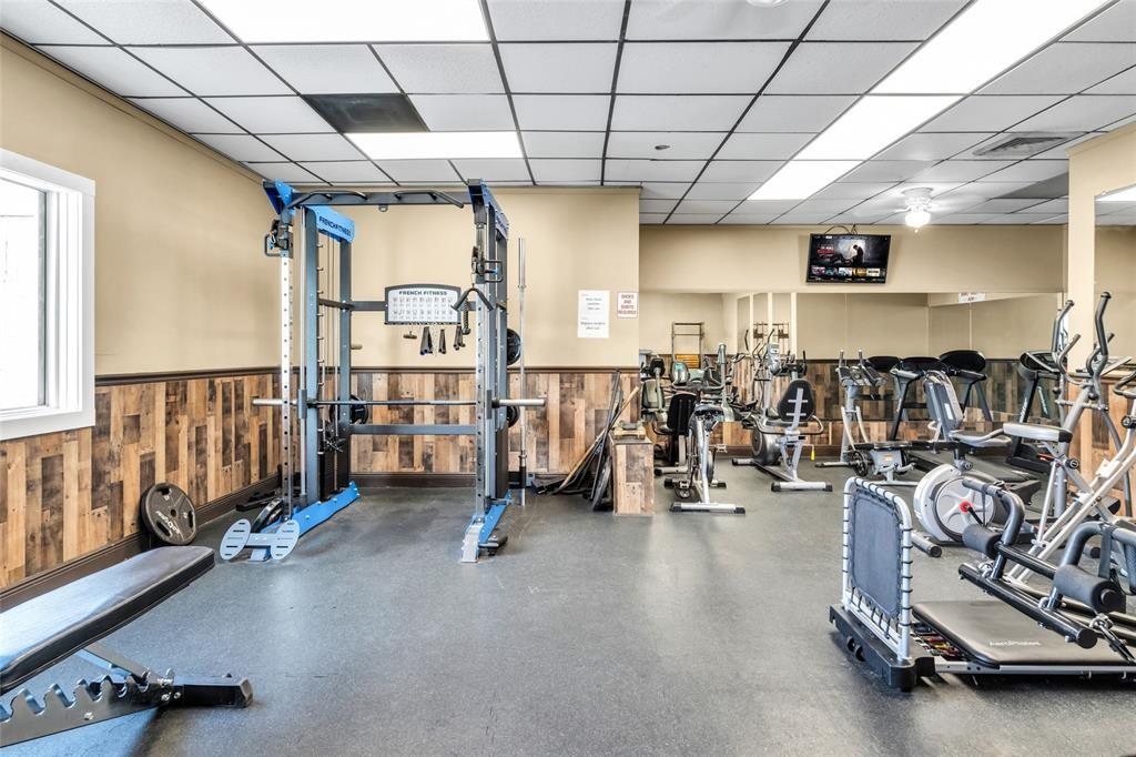 Ravenswood Estates & Mari - Residential