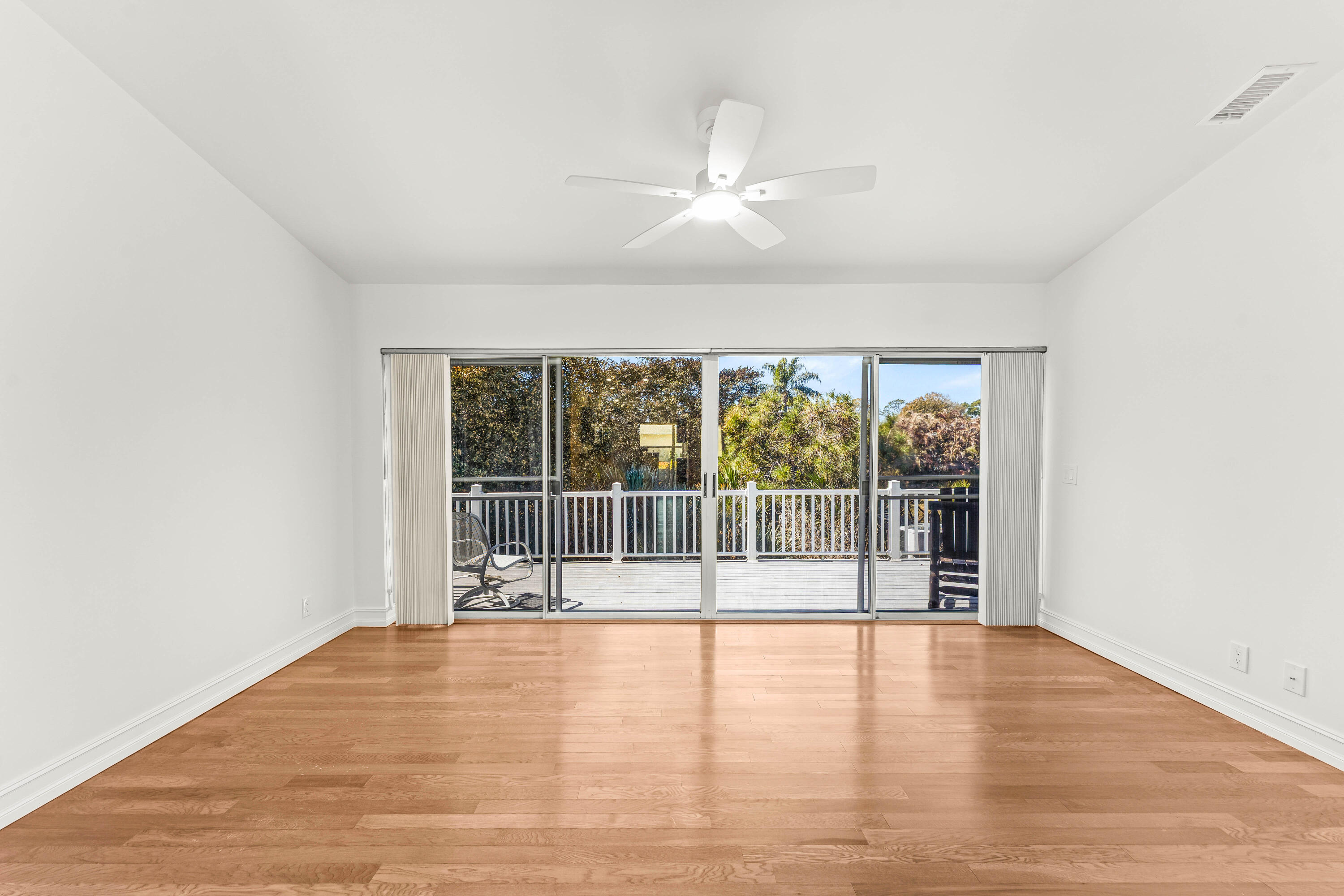 SEA PINES - Residential