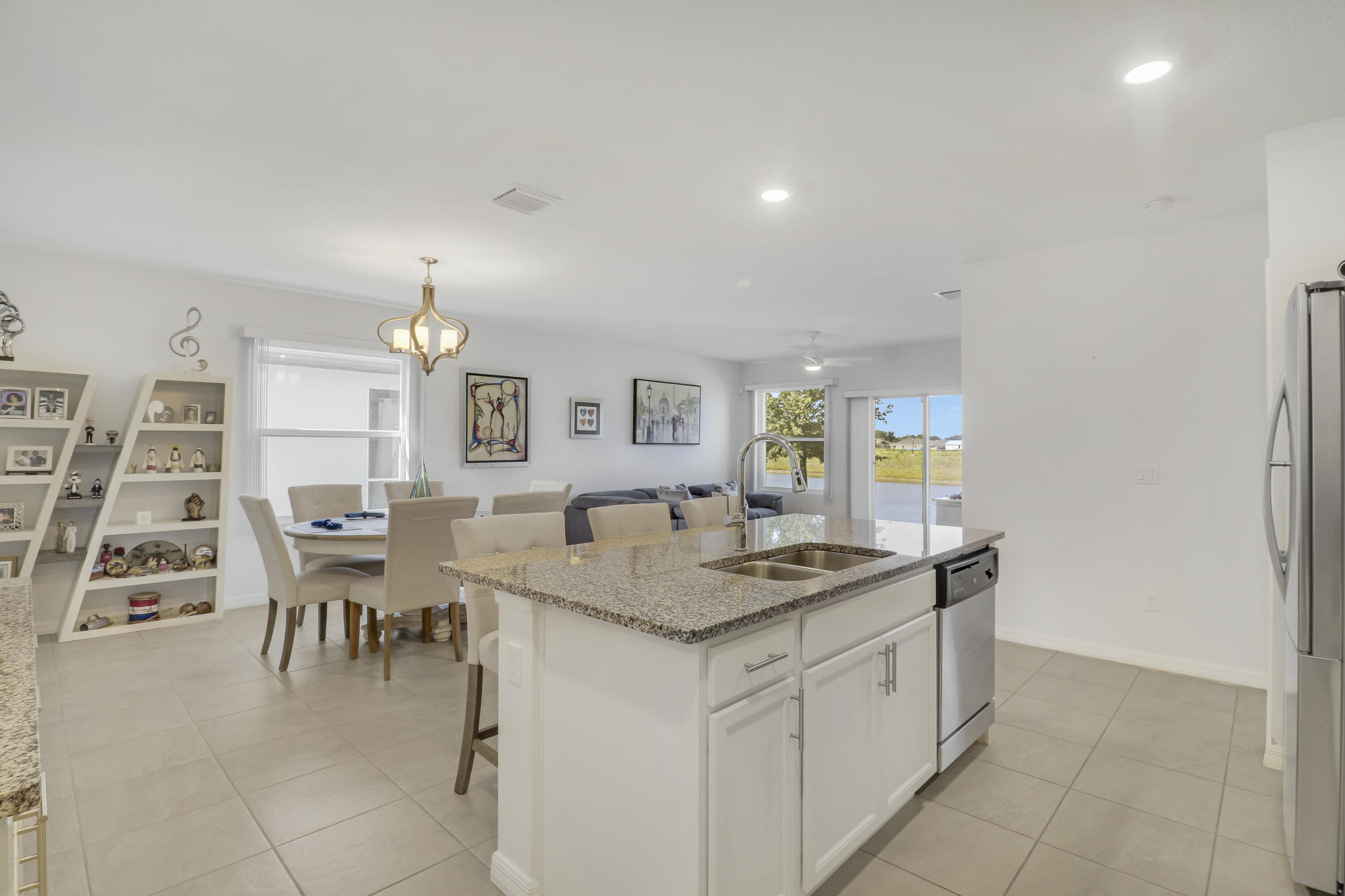 WATERSTONE PHASE ONE - Residential