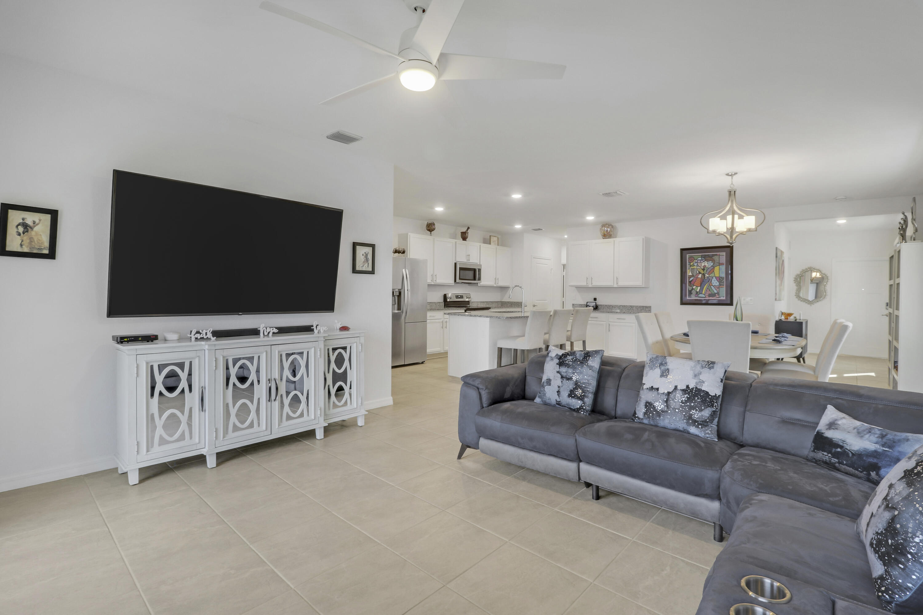 WATERSTONE PHASE ONE - Residential