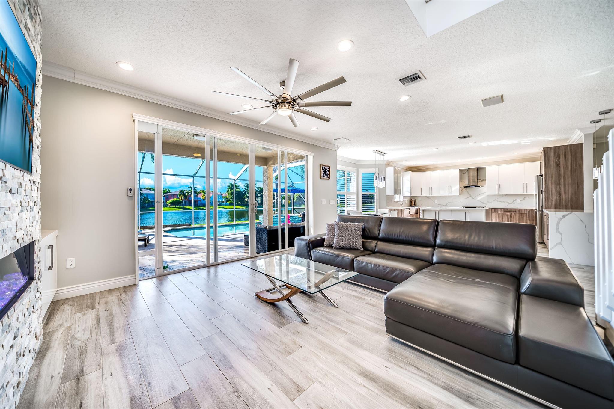 8967 Alexandra Circle