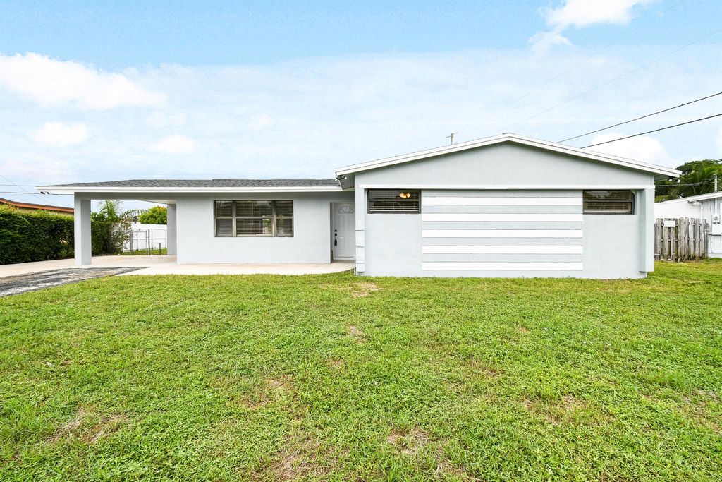 Photo of 3309 Housatonic Drive, West Palm Beach, FL 33406 (MLS # R11028072)