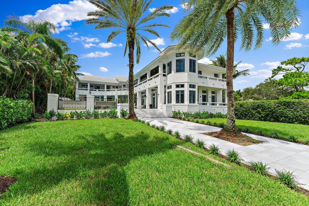 Photo of 14958 Palmwood Road, Palm Beach Gardens, FL 33410 (MLS # R11019124)