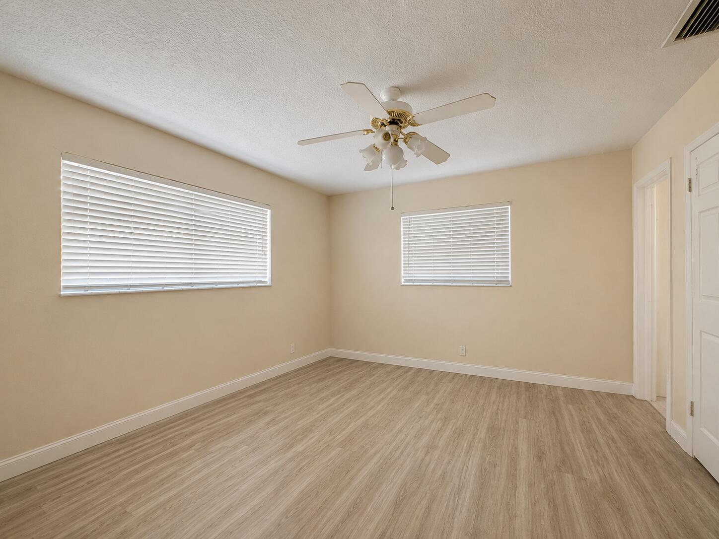 ORIOLE ESTATES SEC 3 - Residential
