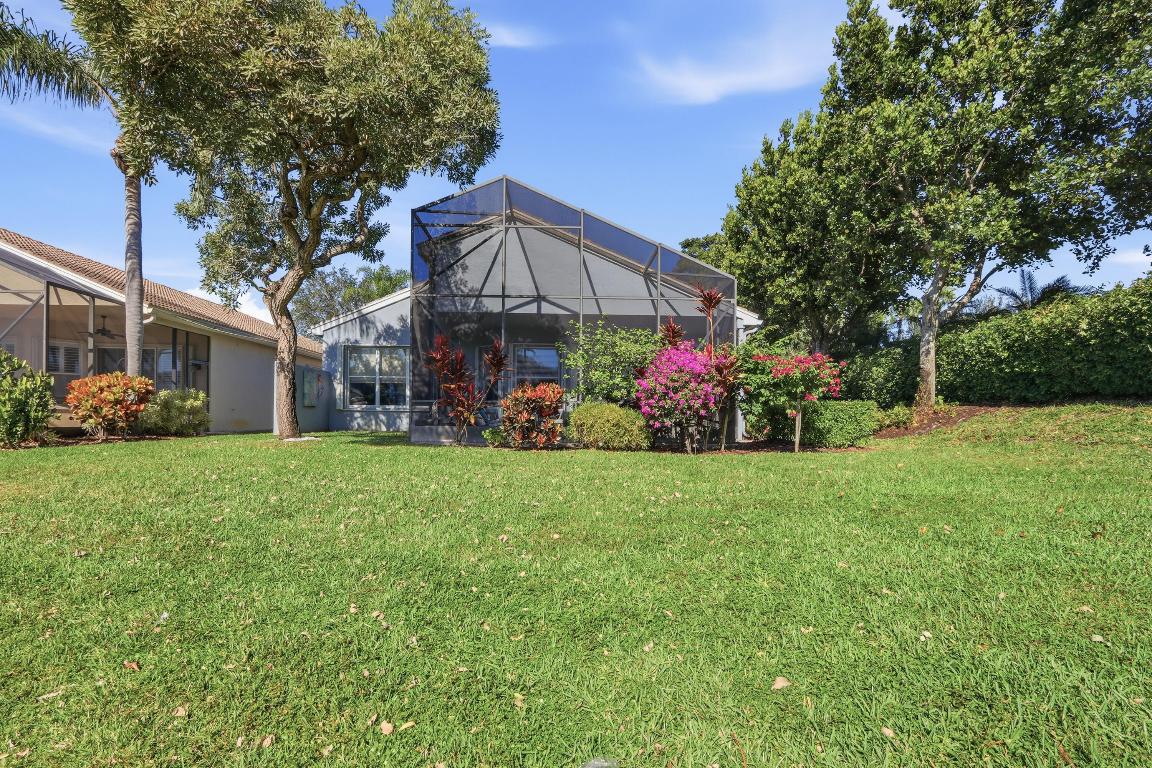 VALENCIA SHORES 1 - Residential