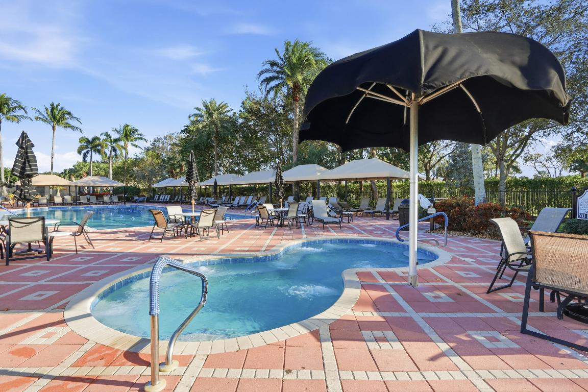 VALENCIA SHORES 1 - Residential