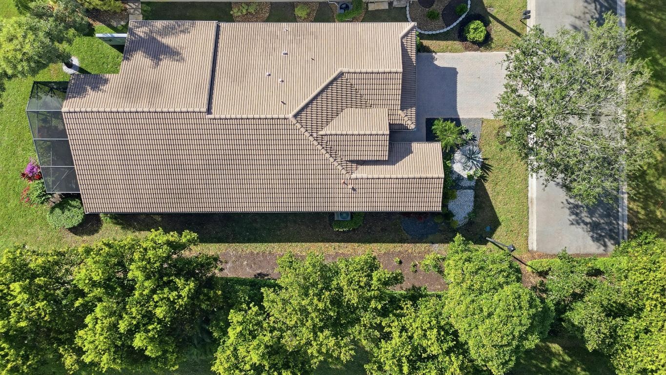 VALENCIA SHORES 1 - Residential