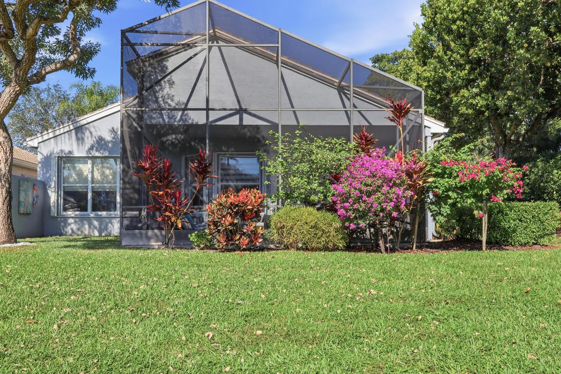 VALENCIA SHORES 1 - Residential