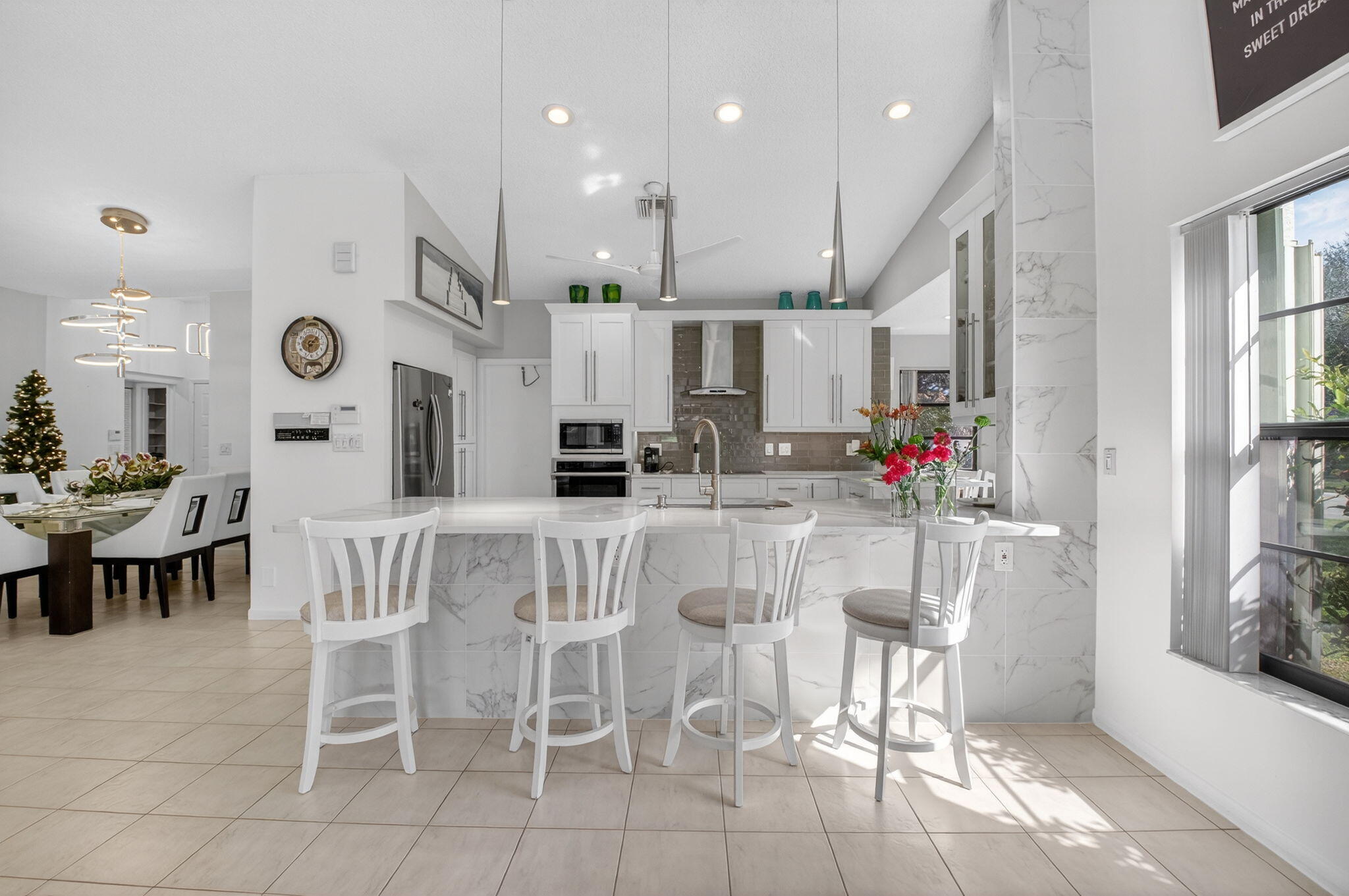 WINDWARD PALM BEACH - Residential