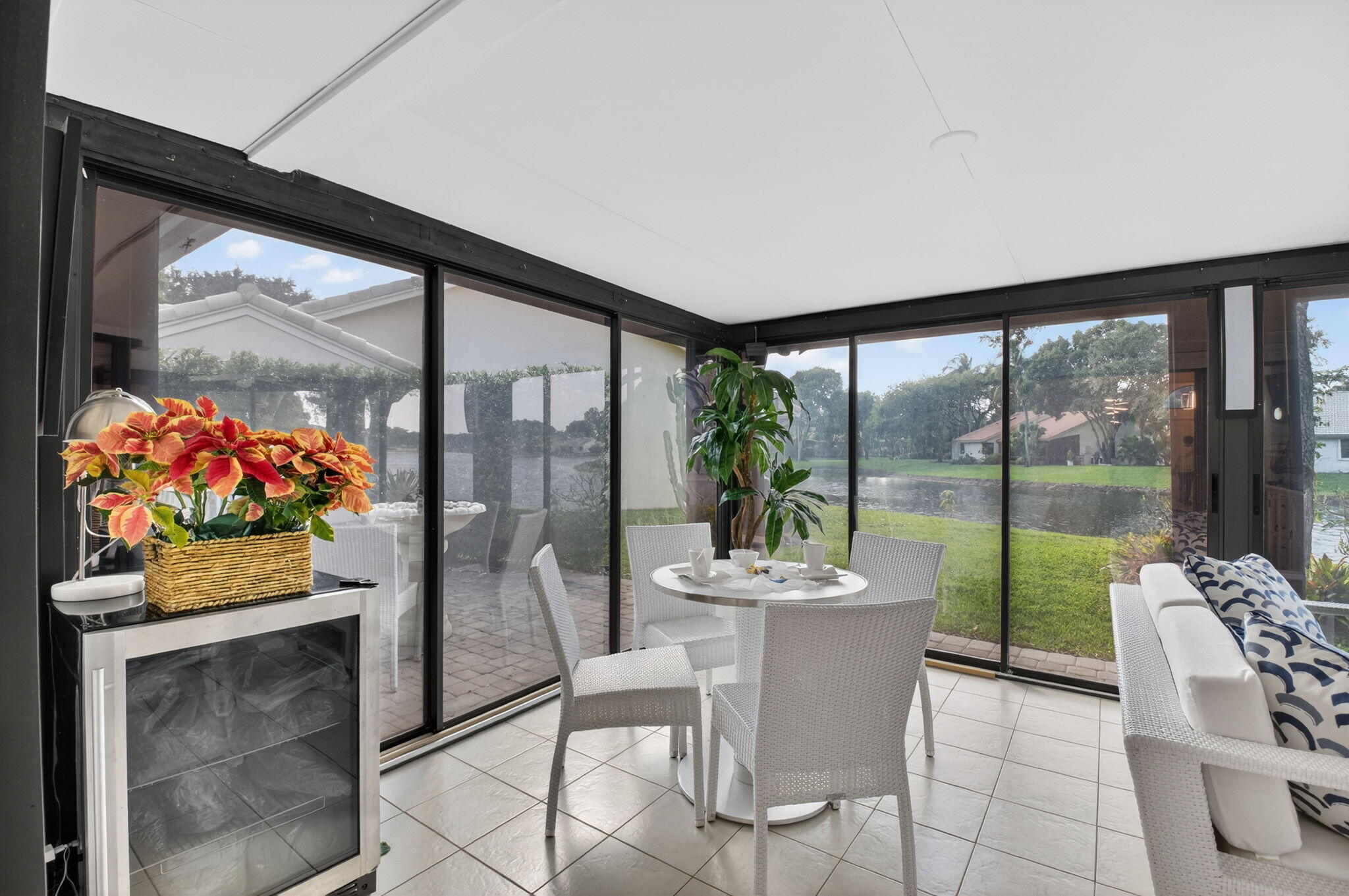 WINDWARD PALM BEACH - Residential