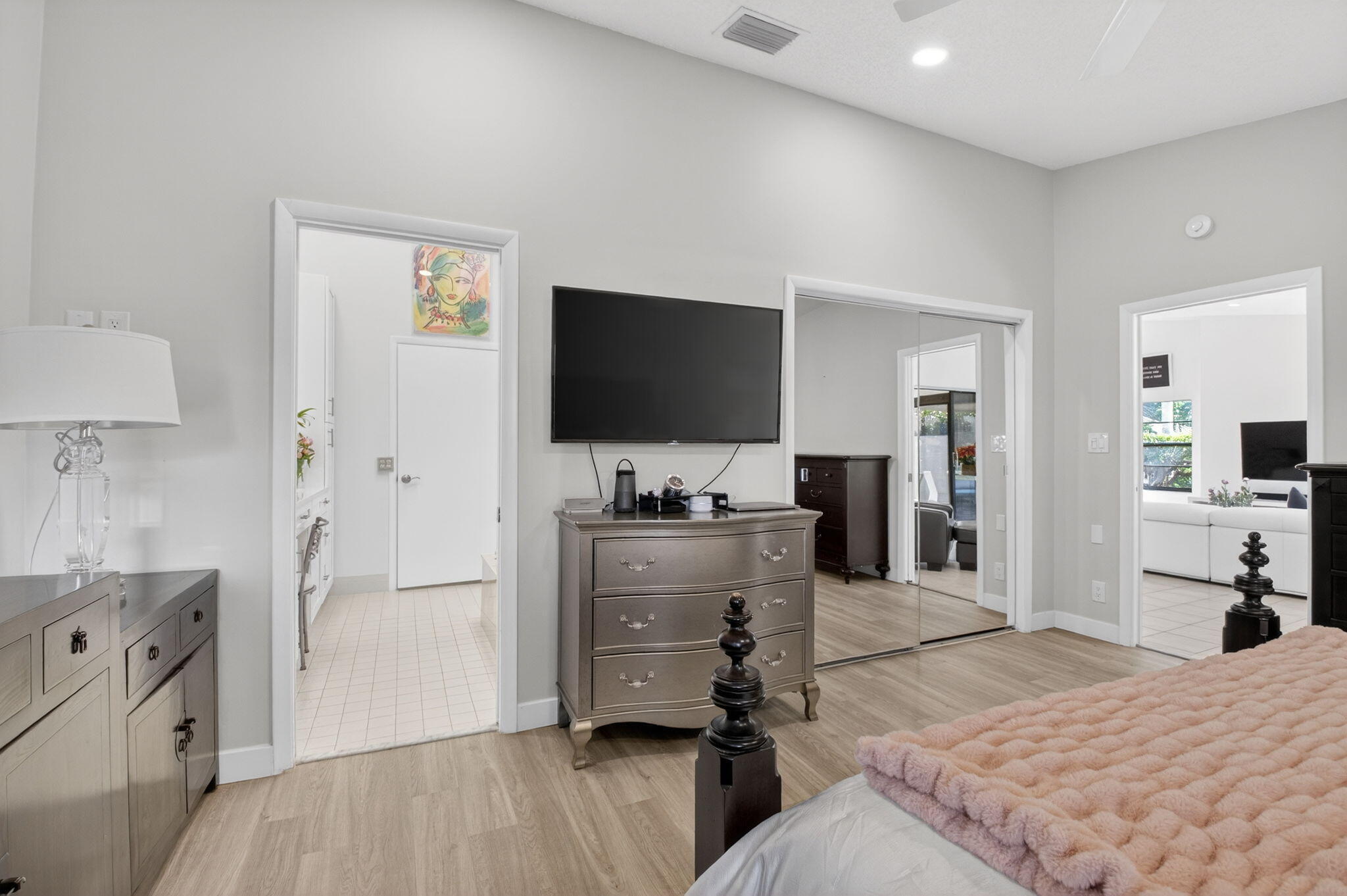 WINDWARD PALM BEACH - Residential