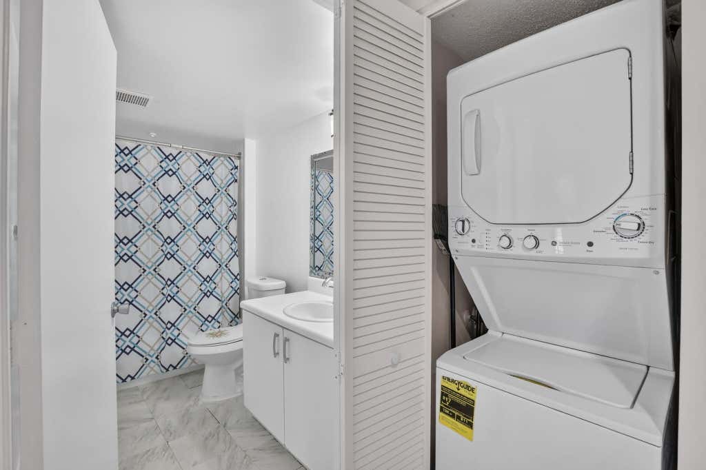 Photo of 1500 SW 131st Avenue #410N, Pembroke Pines, FL 33027 (MLS # B26068526)