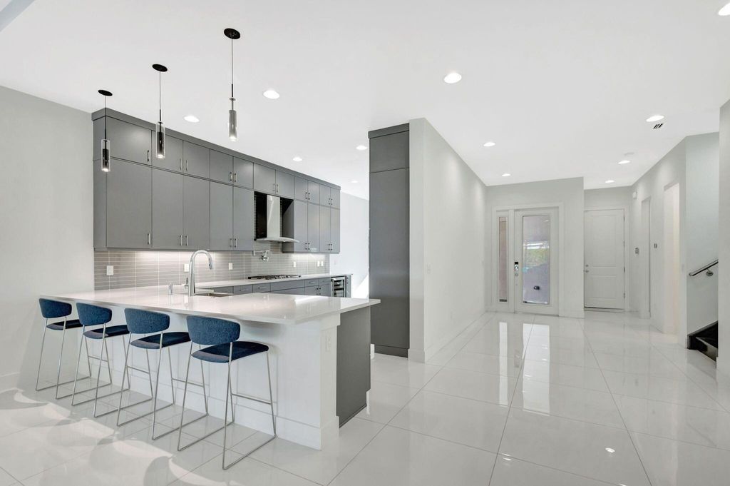 Photo of 13117 Faberge Place, Palm Beach Gardens, FL 33418 (MLS # R11069916)