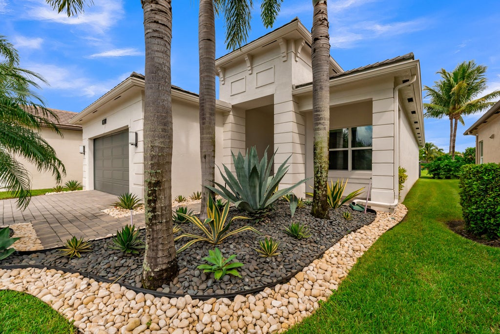 Photo of 8543 Julian Alps Lane, Boynton Beach, FL 33473 (MLS # B26077850)
