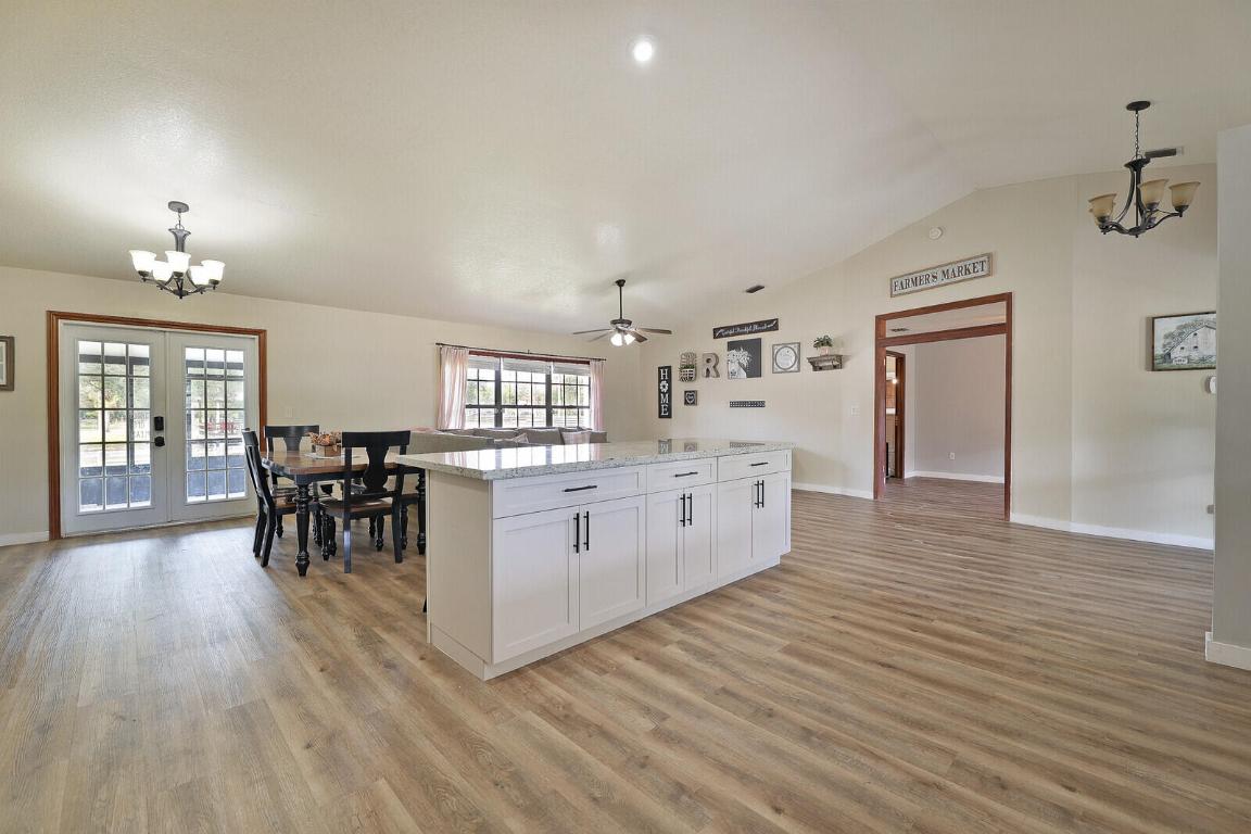 ACREAGE - Residential