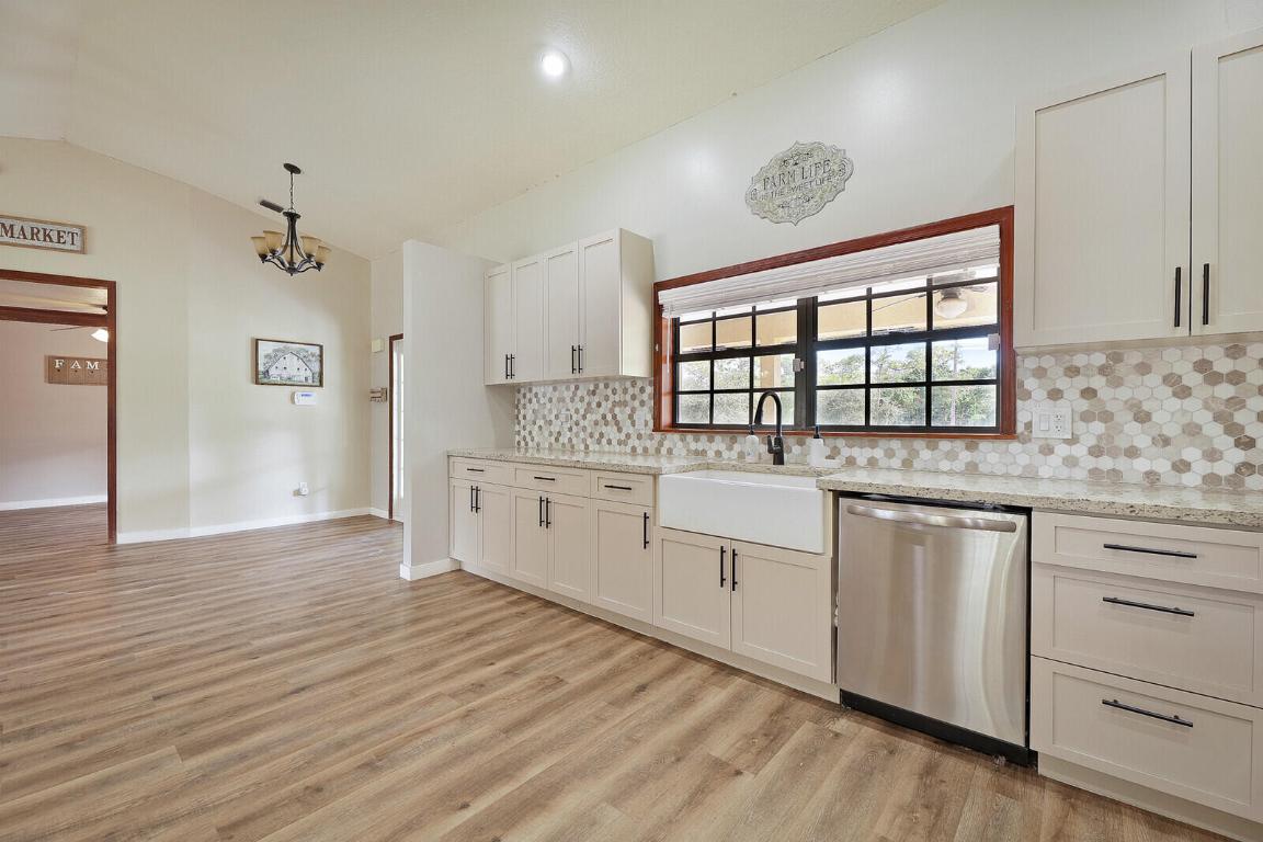 ACREAGE - Residential